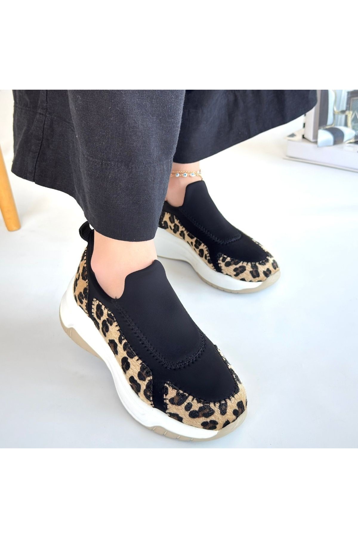 Kendy Leopar Süet Spor Ayakkabı - Lisinya Kendy Leopar Süet Spor Ayakkabı - Lisinya