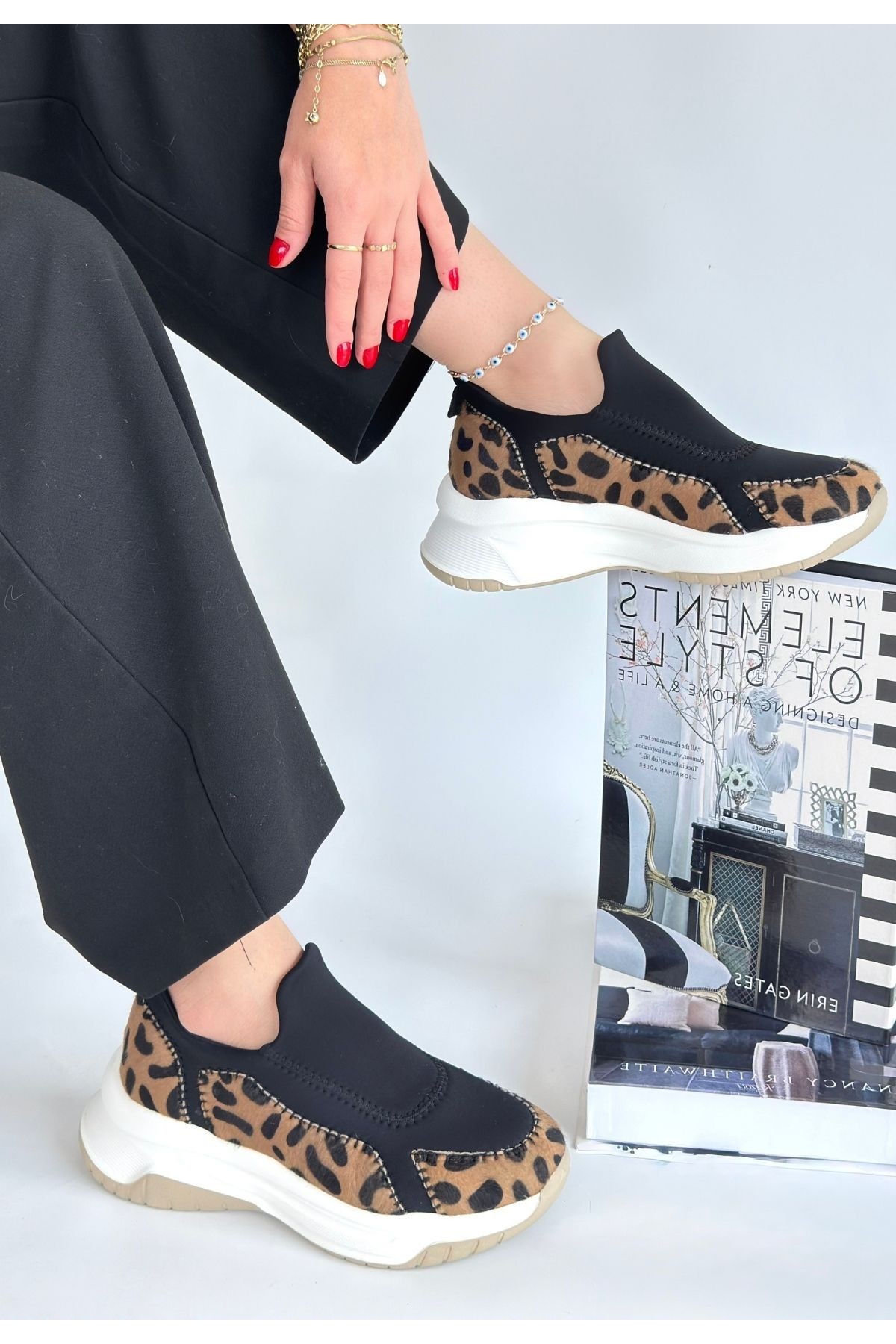 Kendy Leopar Nubuk Spor Ayakkabı - Lisinya Kendy Leopar Nubuk Spor Ayakkabı - Lisinya