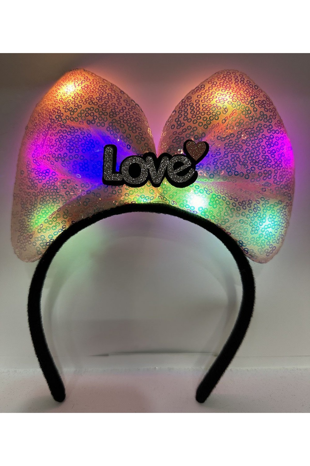 Led Işıklı 3 Farklı Fonksiyonda Yanan Gümüş Love Yazılı Toz Pembe Fiyonk Taç 20X17 cm Led Işıklı 3 Farklı Fonksiyonda Yanan Gümüş Love Yazılı Toz Pembe Fiyonk Taç 20X17 cm