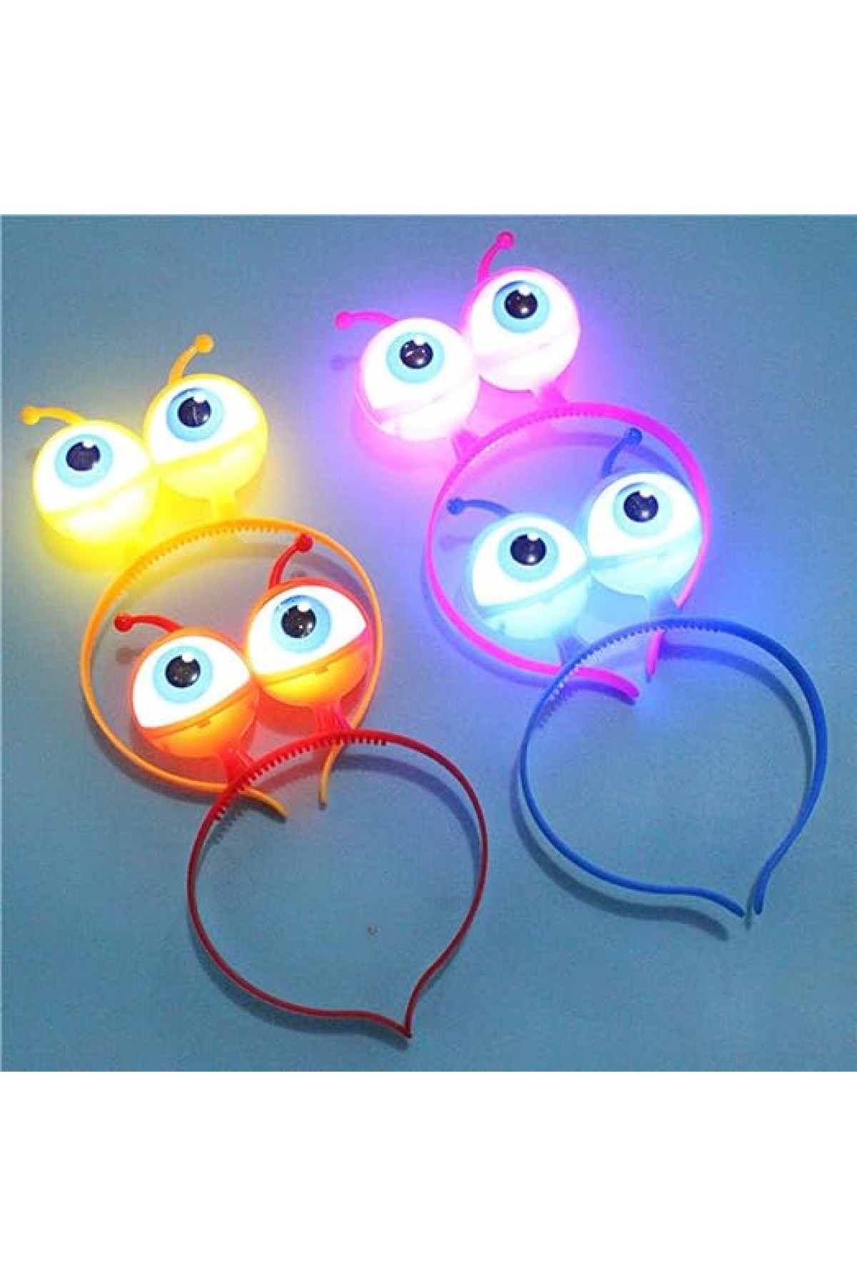 Rengarenk 3 Farklı Fonksiyonda Yanan Led Işıklı Uzaylı Göz Taç 1 Adet 18x12 cm Rengarenk 3 Farklı Fonksiyonda Yanan Led Işıklı Uzaylı Göz Taç 1 Adet 18x12 cm