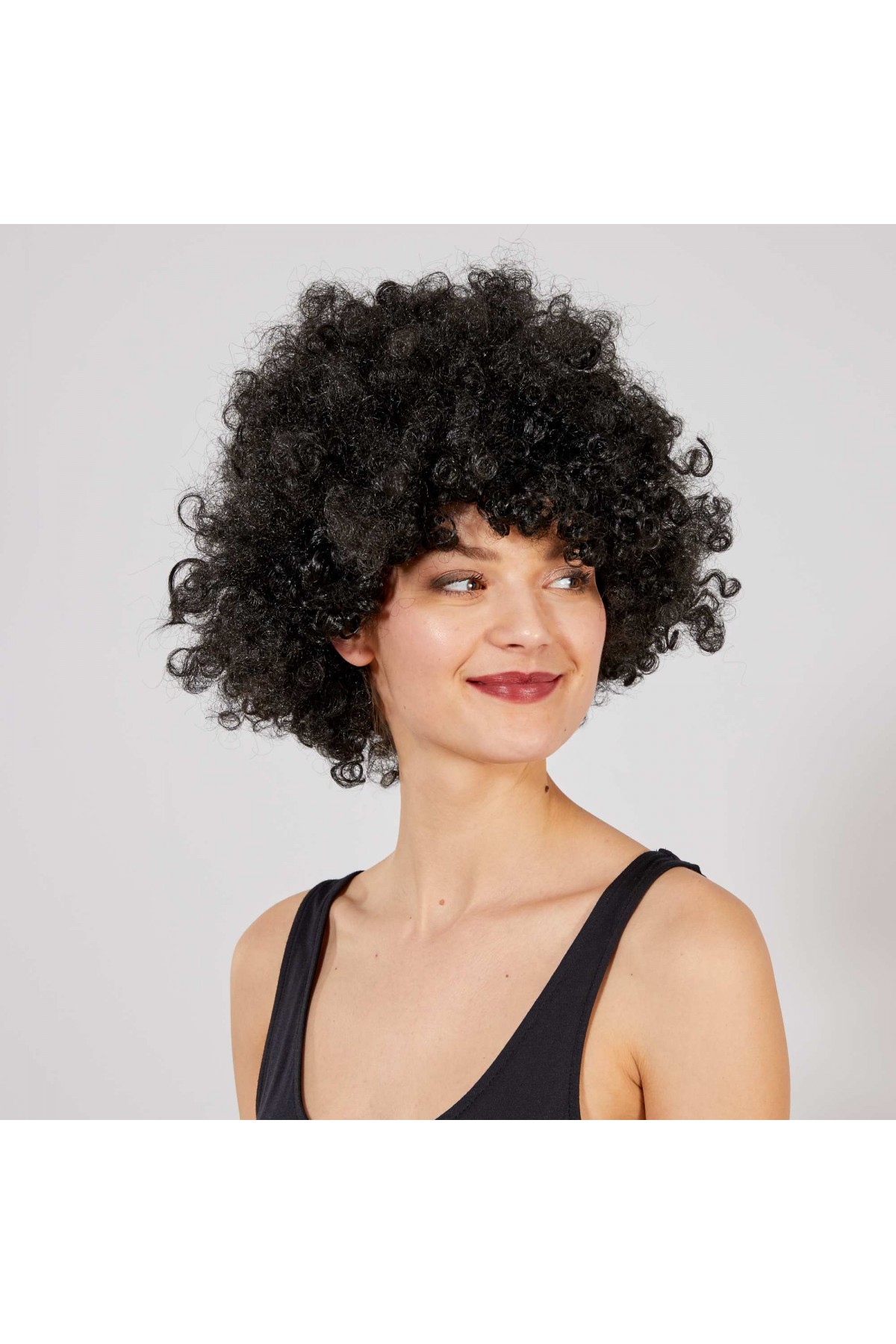 Siyah Renk Kıvırcık Afro Bonus Peruk Siyah Renk Kıvırcık Afro Bonus Peruk (Lisinya)