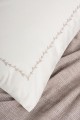 Embrova Şönil Çift Kişilik Yatak Örtüsü/Pike Takımı Loom Bej Embrova Şönil Çift Kişilik Yatak Örtüsü/Pike Takımı Loom Bej