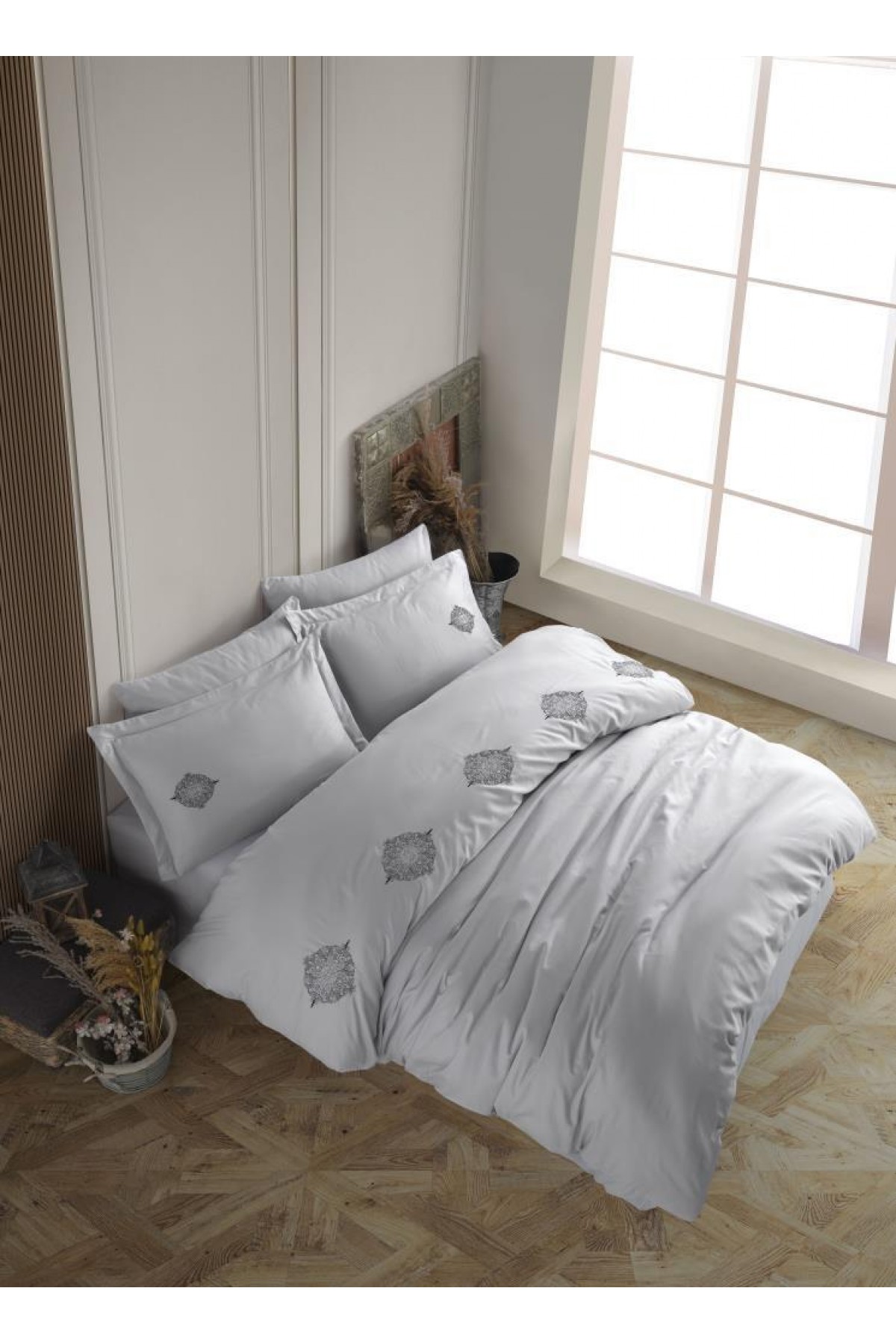 Çift Kişilik Poplin Premium Nakışlı Nev Azra Gri Çift Kişilik Poplin Premium Nakışlı Nevresim Azra Gri