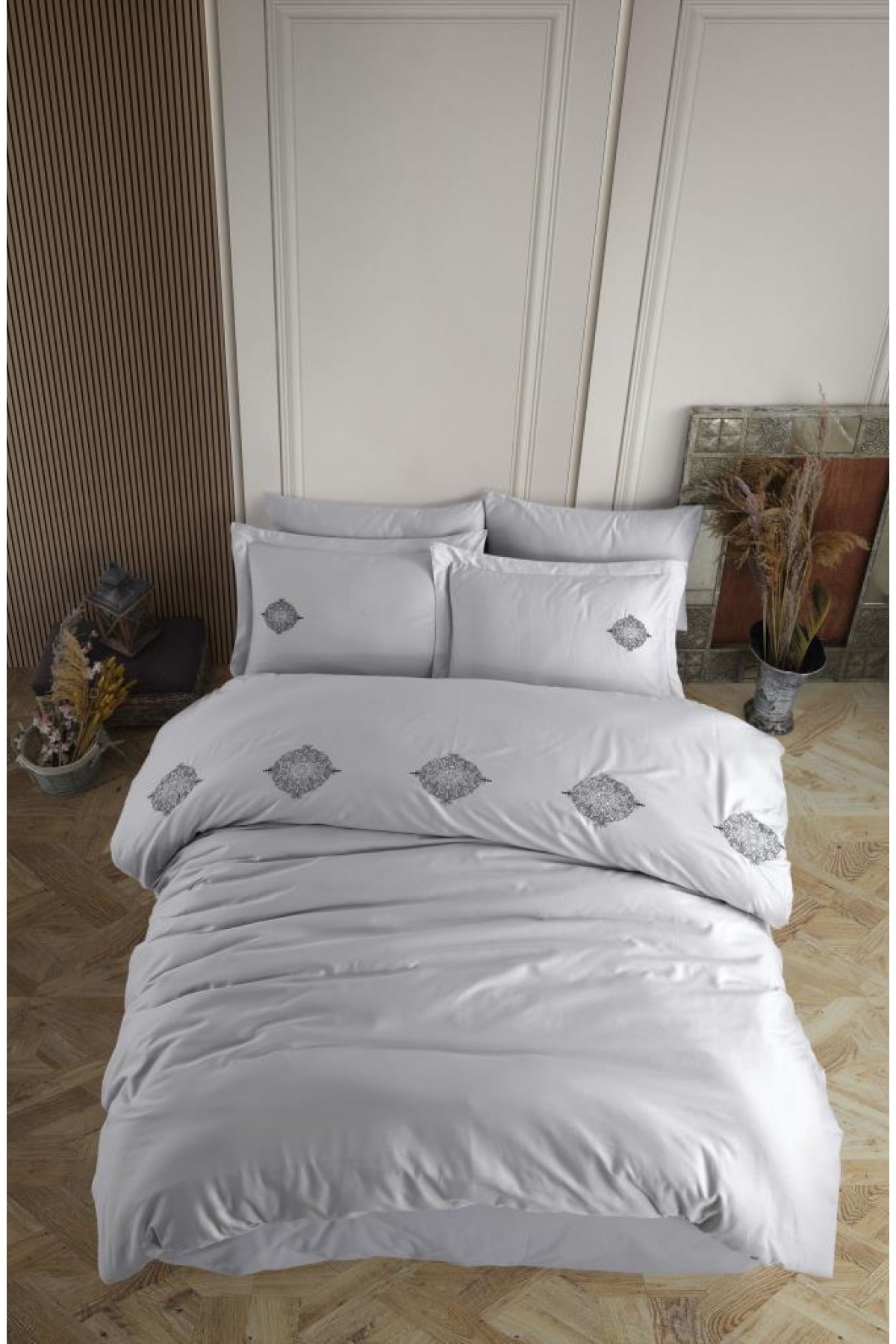 Çift Kişilik Poplin Premium Nakışlı Nev Azra Gri Çift Kişilik Poplin Premium Nakışlı Nevresim Azra Gri