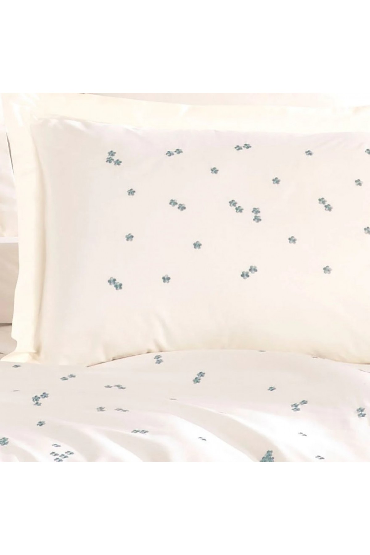 Çift Kişilik Poplin Premium Nakışlı Nevresim Spring Krem Çift Kişilik Poplin Premium Nakışlı Nevresim Spring Krem