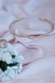 Gold Renk Kelepçe Model Zirkon Taşlı Çelik Bileklik Kaliteli Gold Renk Kelepçe Model Zirkon Taşlı Çelik Bileklik Kaliteli