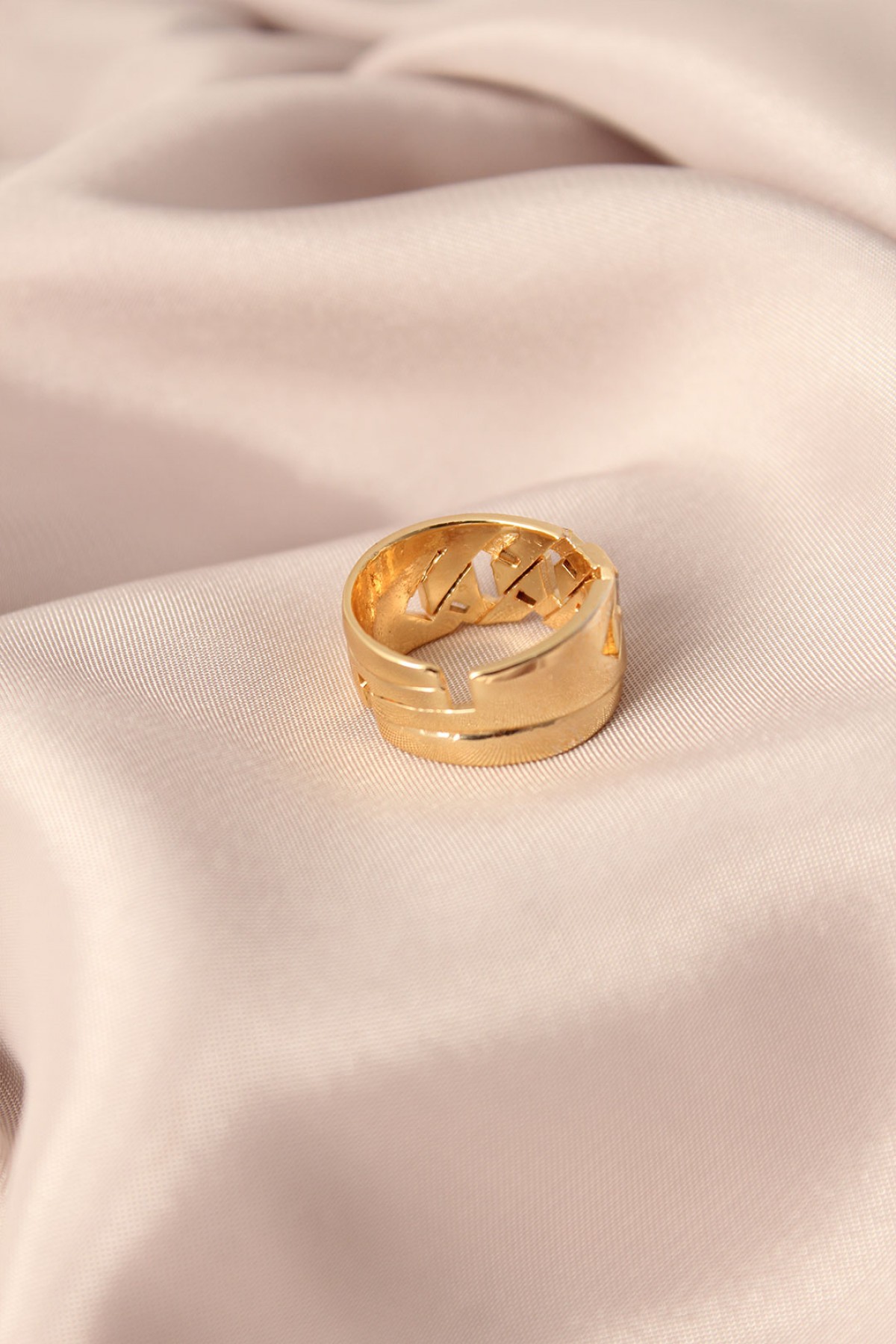 Gold Renk Metal Taşlı Model Ayarlanabilir Kadın Yüzük - Lisinya