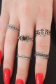 Gümüş Renk Lotus Model Siyah Kristal Taş Detay Bayan Yüzük Kombin - Lisinya