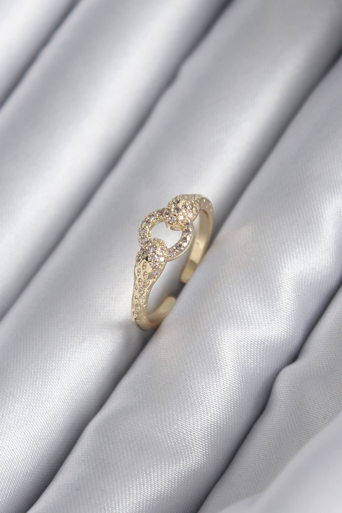Pirinç Gold Renk Zirkon Taşlı Yılan Model Kadın Yüzük - Lisinya