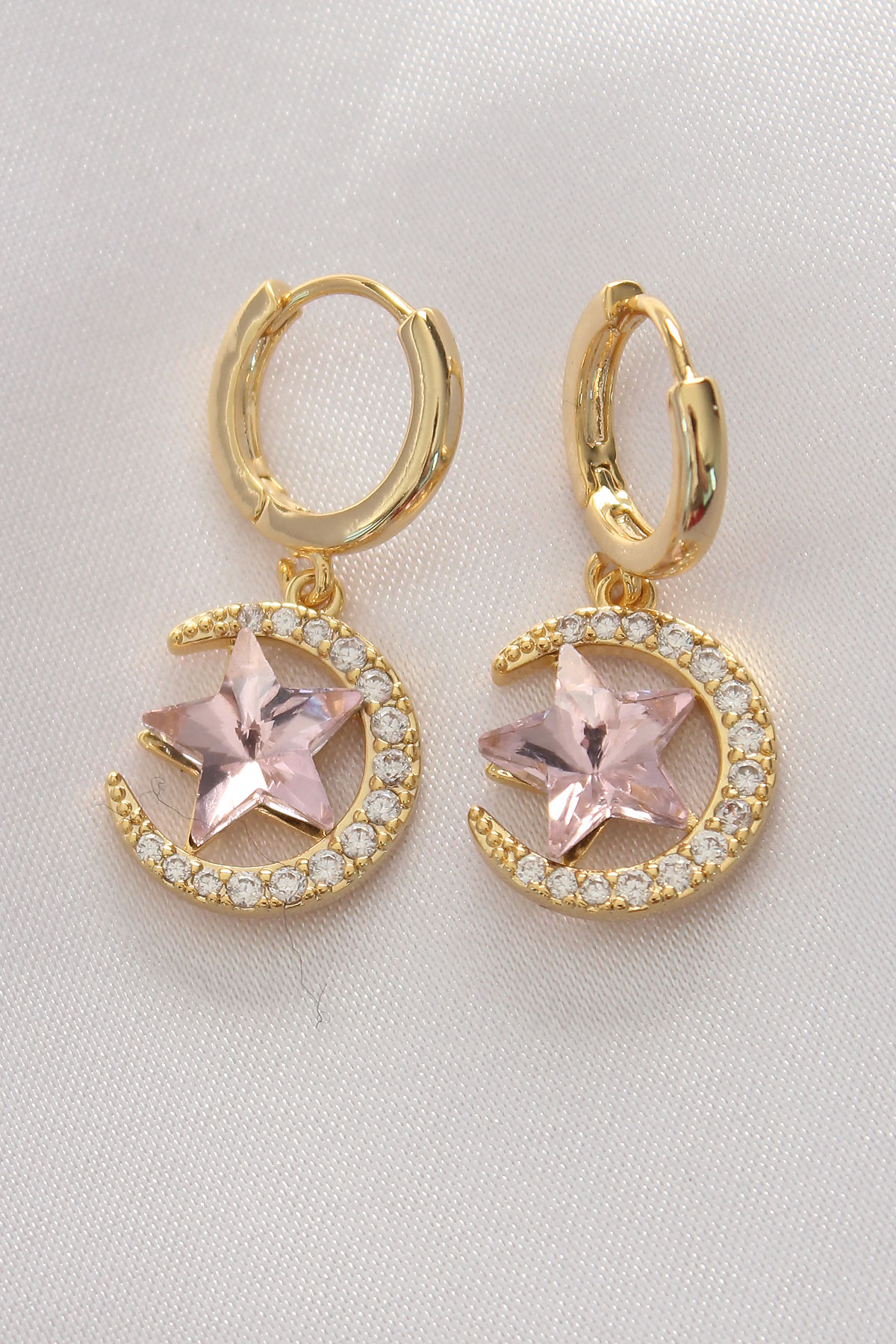 Pirinç Gold Renk Pembe Zirkon Taşlı Yıldız Detay Ay Küpe - Lisinya