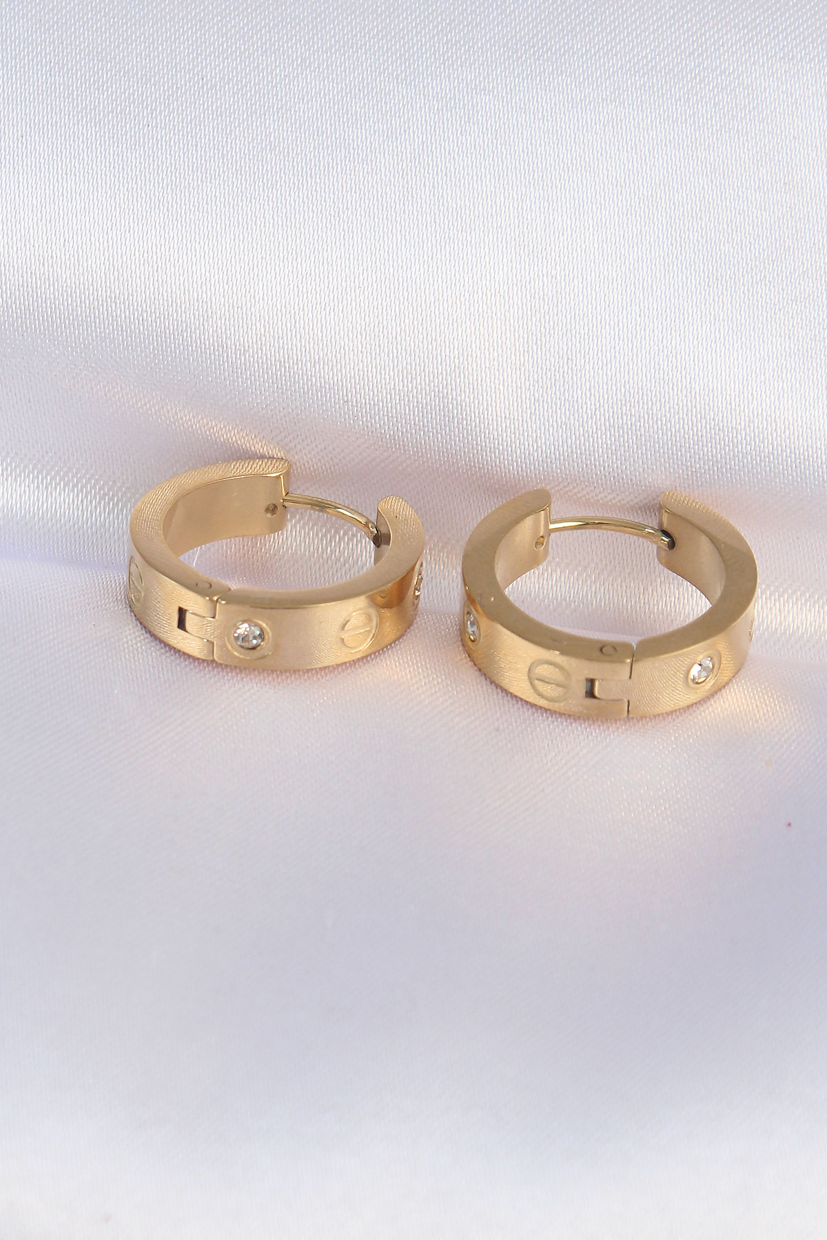 316L Çelik Gold Renk Zirkon Taşlı Model Halka Küpe - Lisinya