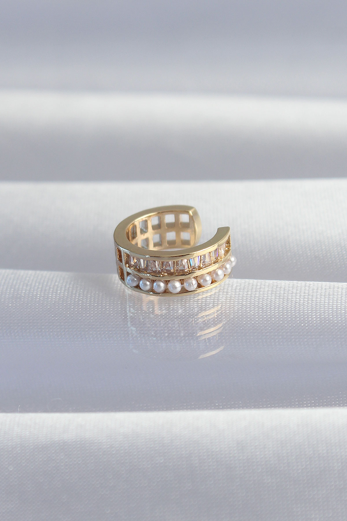 Pirinç Gold Renk İncili Baget Taşlı Earcuff Küpe - Lisinya