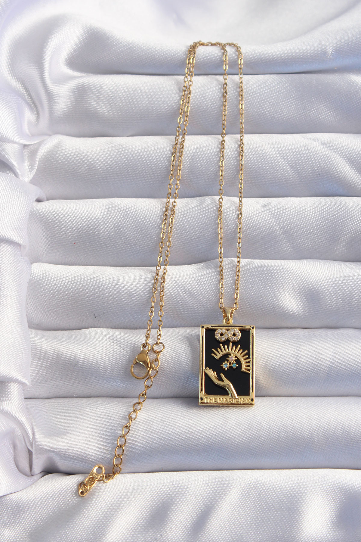 316L Çelik Zincir Gold Renk Sonsuzluk Detay Zirkon Taşlı Tarot Kolye - Lisinya