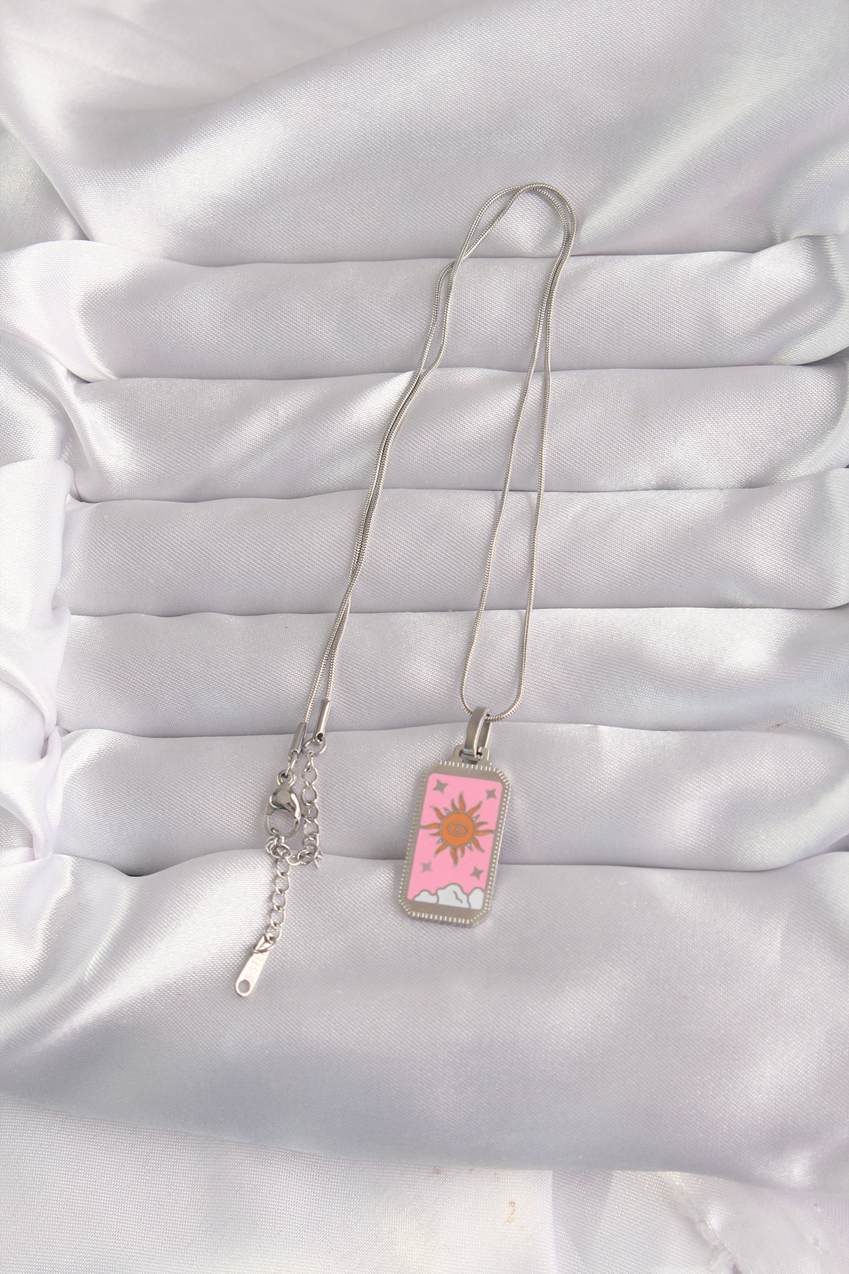 316L Çelik Gümüş Renk Pembe Mineli Güneş Model Tarot Kolye - Lisinya