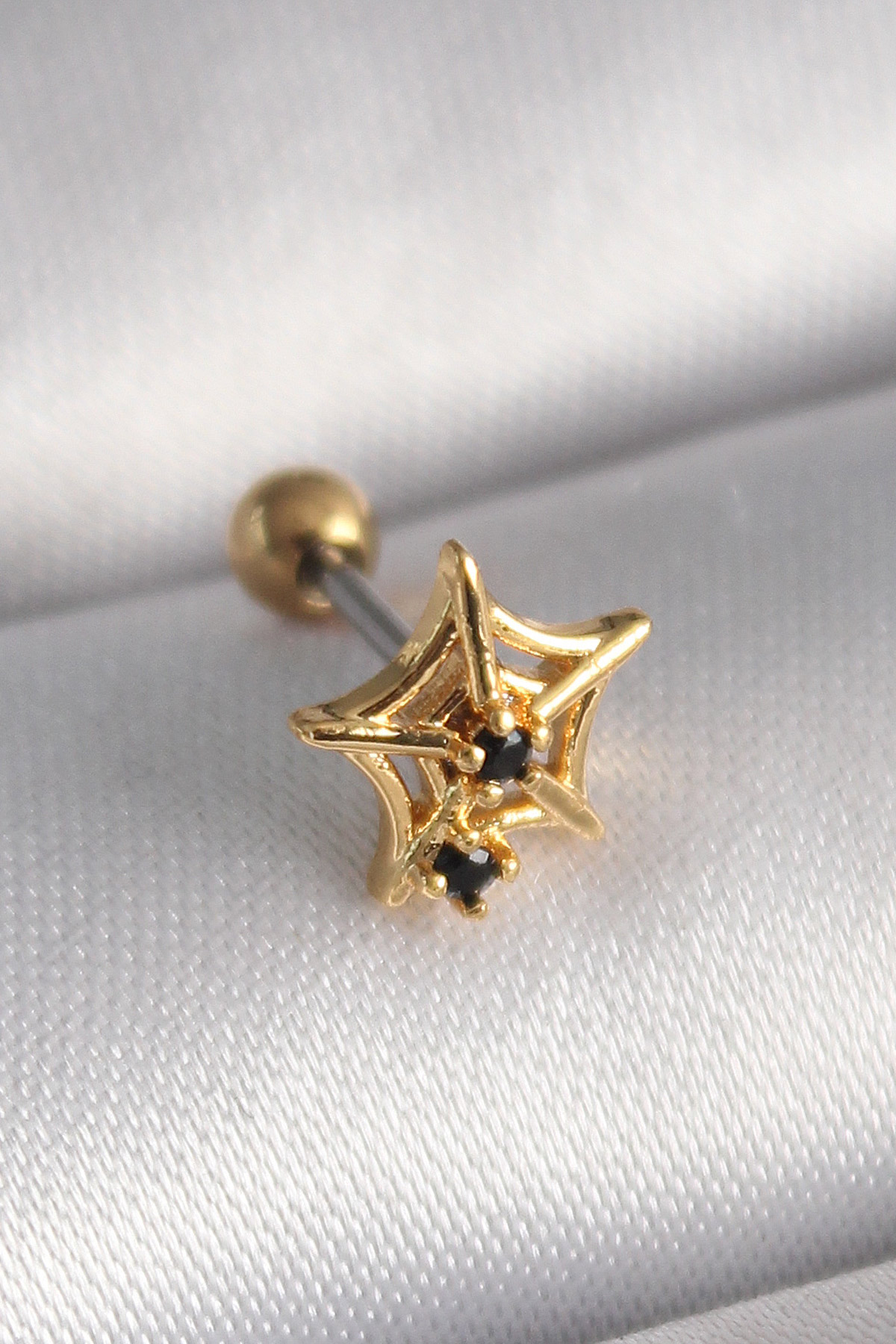 316L Çelik Gold Renk Siyah Zirkon Taş Detay Örümcek Ağ Model Tragus Piercing - Lisinya
