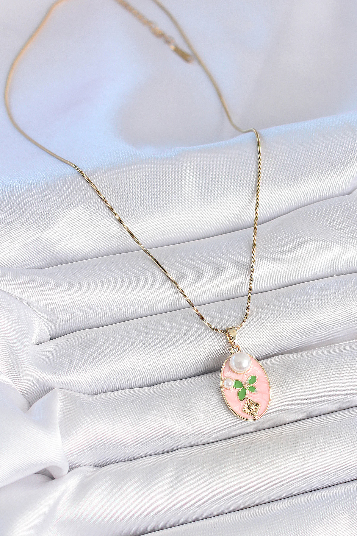 316L Çelik Gold Renk Zincir Pembe Mineli Oval İncili Çiçek İşlemeli Portre Model Kadın Kolye - Lisinya 316L Çelik Gold Renk Zincir Pembe Mineli Oval İncili Çiçek İşlemeli Portre Model Kadın Kolye - Lisinya