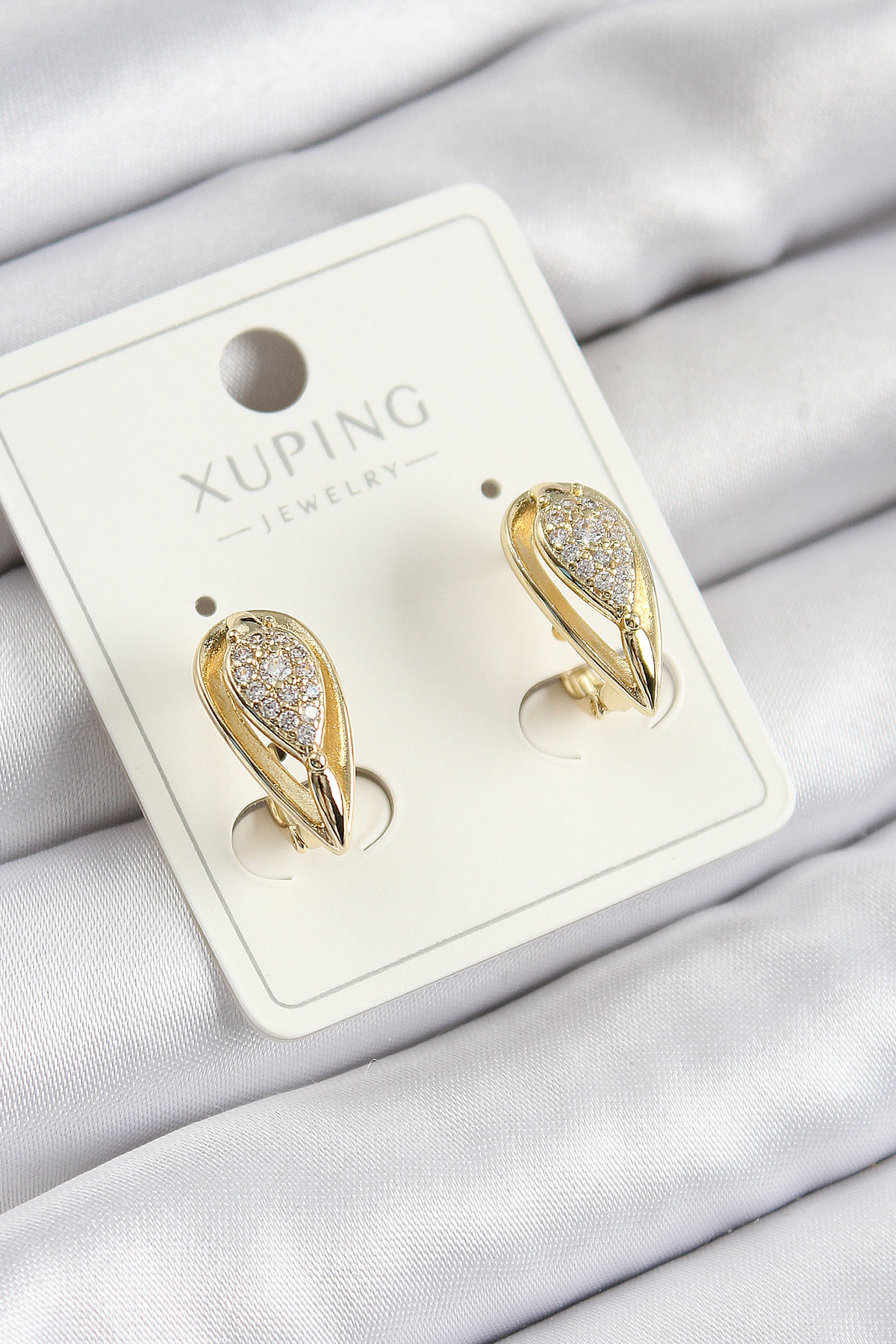 Xuping Zirkon Taşlı Damla Model Gold Renk Kadın Küpe - Lisinya