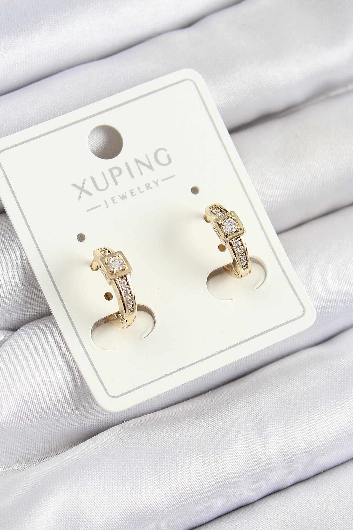 Xuping Zirkon Taşlı Kemer Model Gold Renk Kadın Küpe - Lisinya