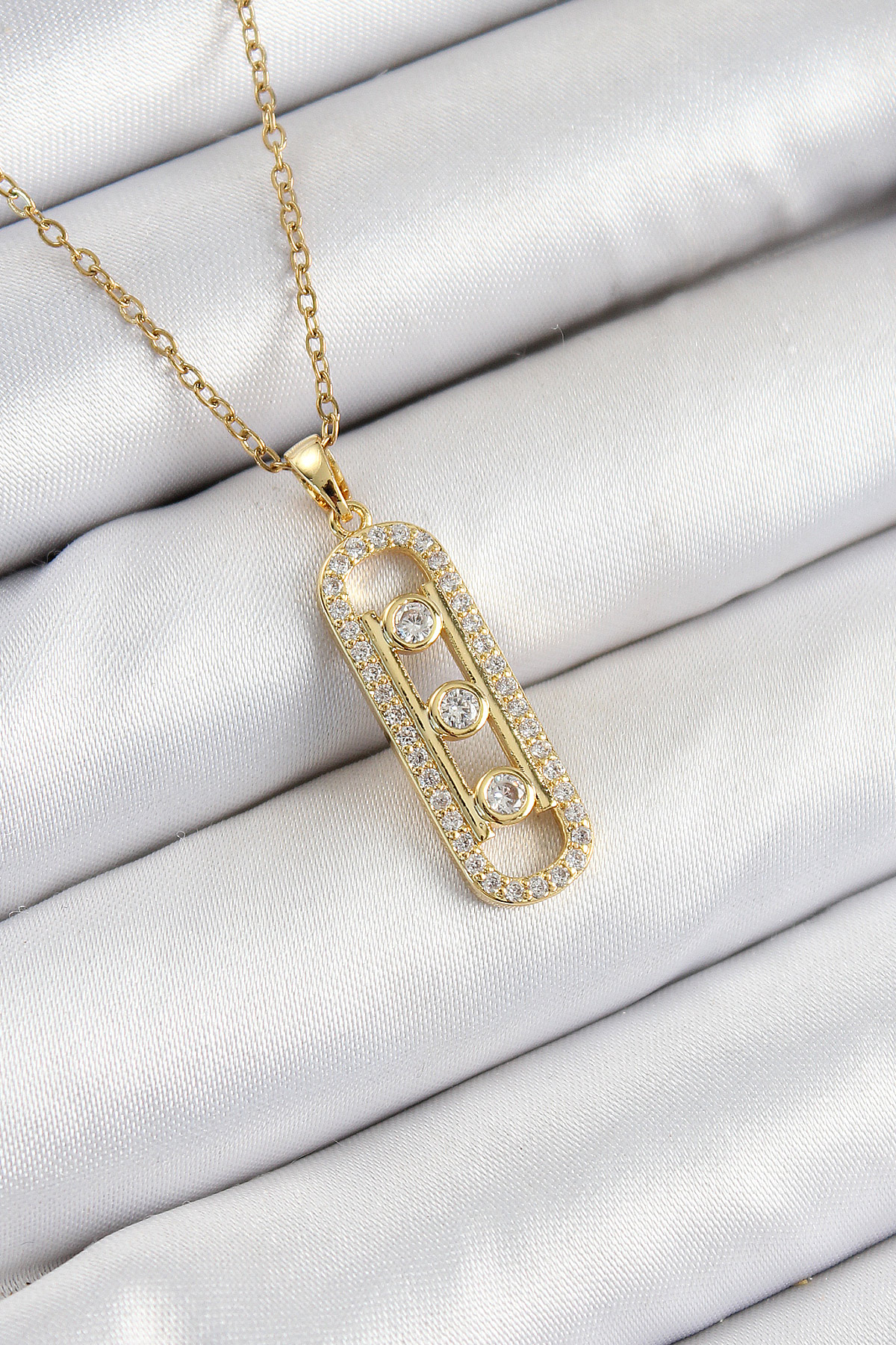 316L Çelik Zirkon Taşlı Messika Model Gold Renk Kadın Kolye - Lisinya 316L Çelik Zirkon Taşlı Messika Model Gold Renk Kadın Kolye - Lisinya