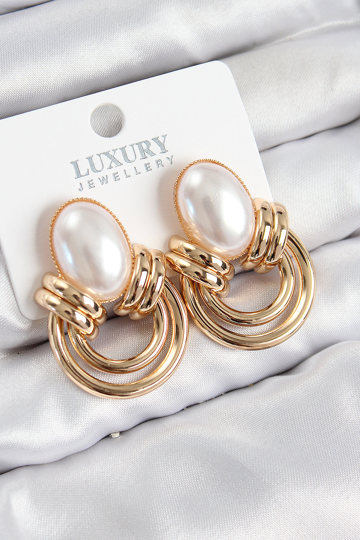 Pirinç İnci Detaylı Vintage Model Gold Renk Kadın Küpe - Lisinya