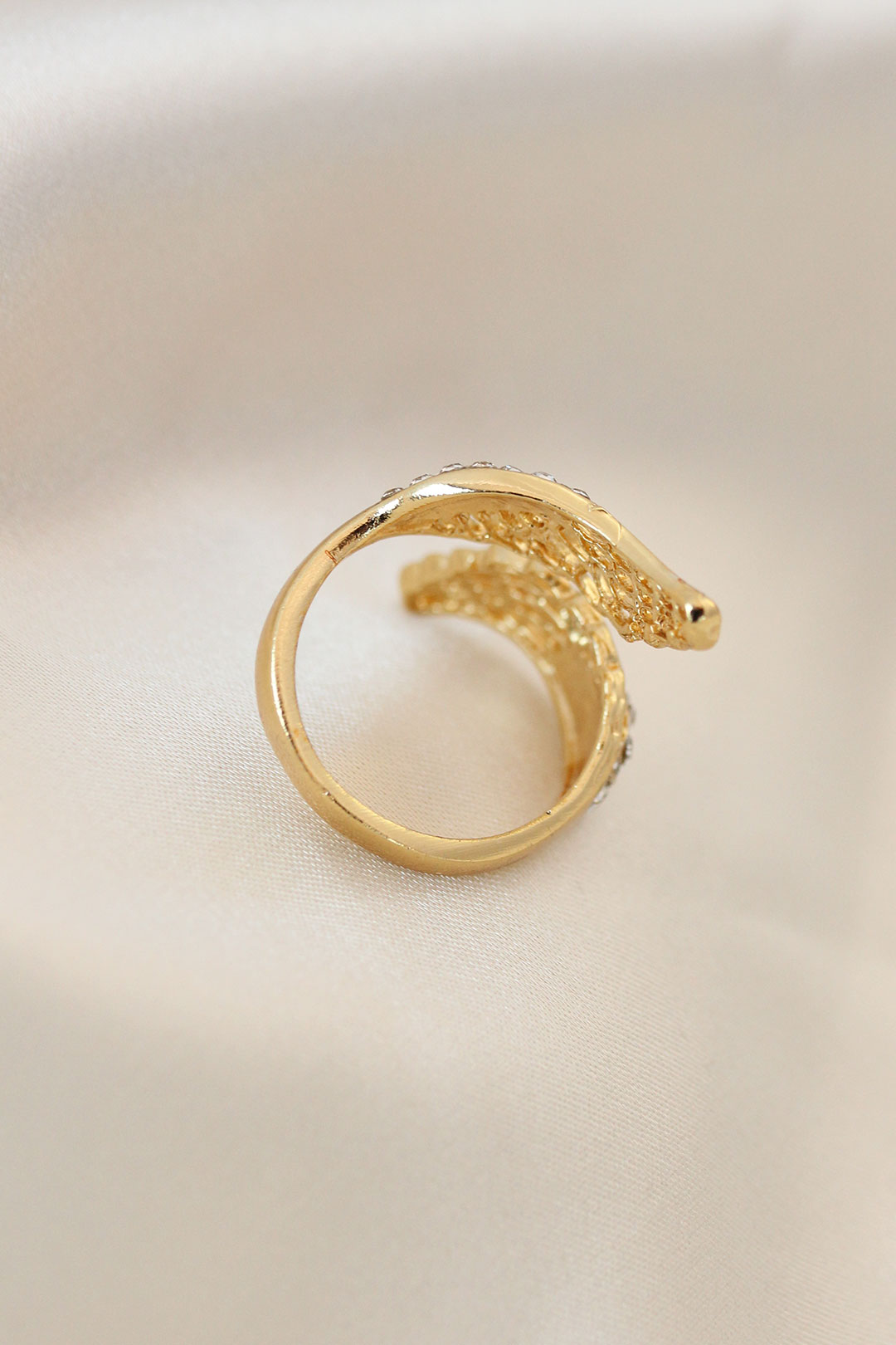 Ayarlamalı Gold Renk Metal Zirkon Taşlı Kanat Yüzük - Lisinya Ayarlamalı Gold Renk Metal Zirkon Taşlı Kanat Yüzük - Lisinya
