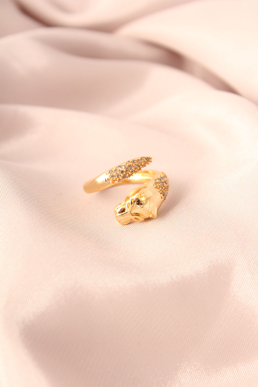 Gold Renk Metal Zirkon Taşlı Kaplan Model Ayarlanabilir Kadın Yüzük - Lisinya Gold Renk Metal Zirkon Taşlı Kaplan Model Ayarlanabilir Kadın Yüzük - Lisinya