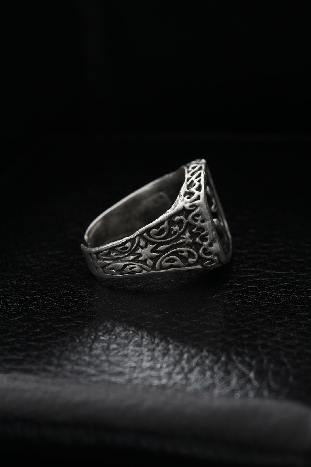 Ayarlanabilir Çapa Model Erkek Yüzük - Lisinya Ayarlanabilir Çapa Model Erkek Yüzük - Lisinya