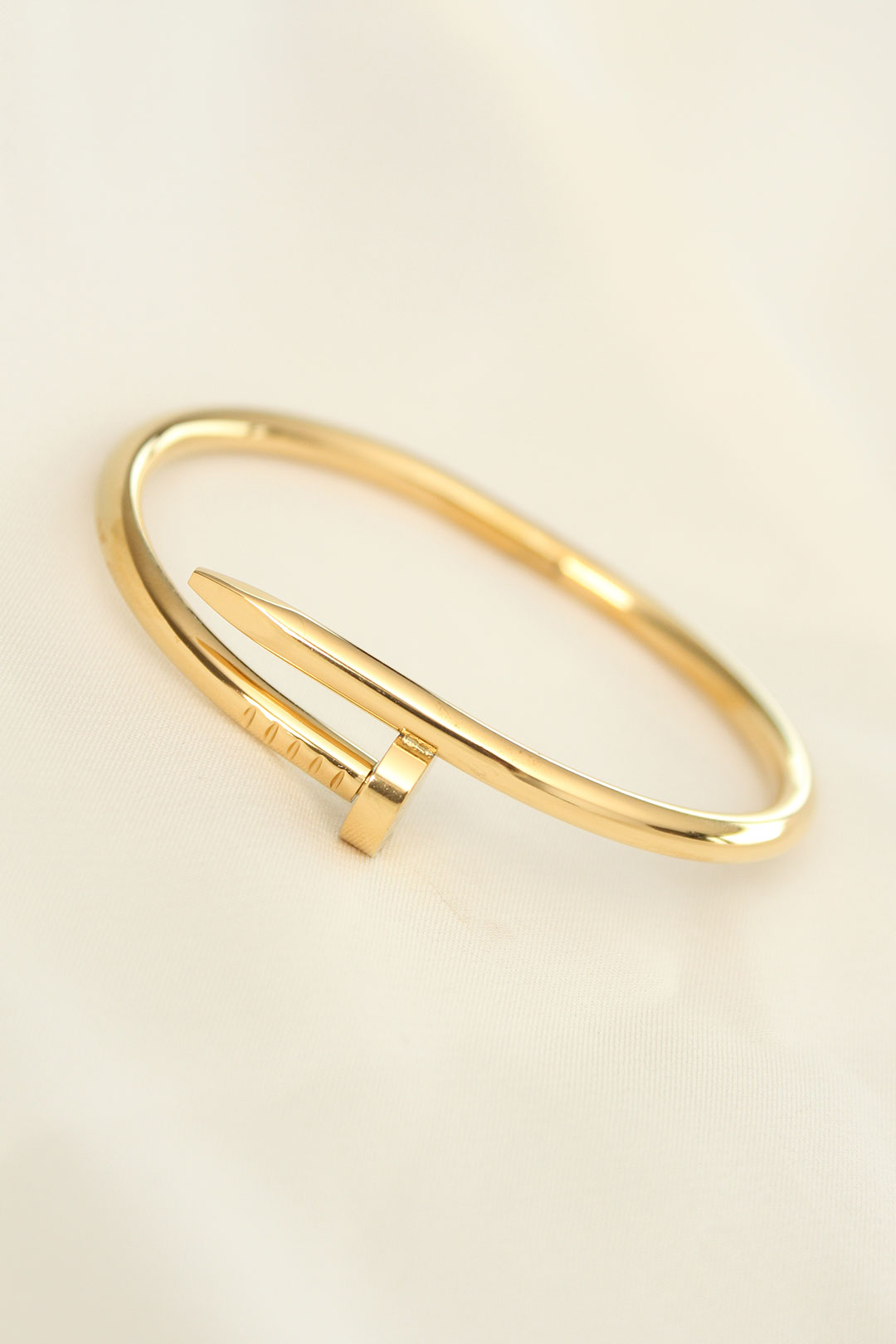 316L Çelik Gold Renk Çivi Model Bileklik - Lisinya