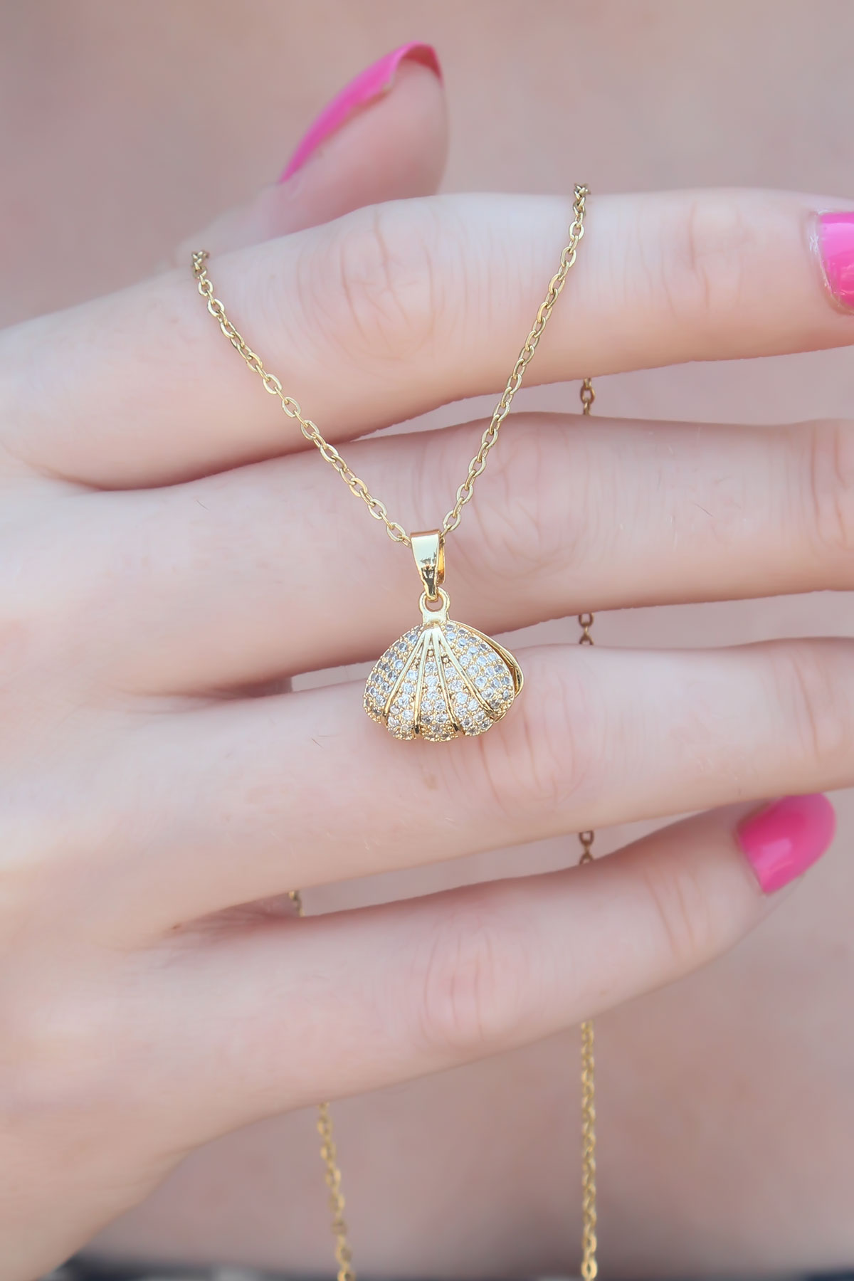 316L Çelik Gold Renk Açılır Midye Model Kadın Kolye - Lisinya 316L Çelik Gold Renk Açılır Midye Model Kadın Kolye - Lisinya