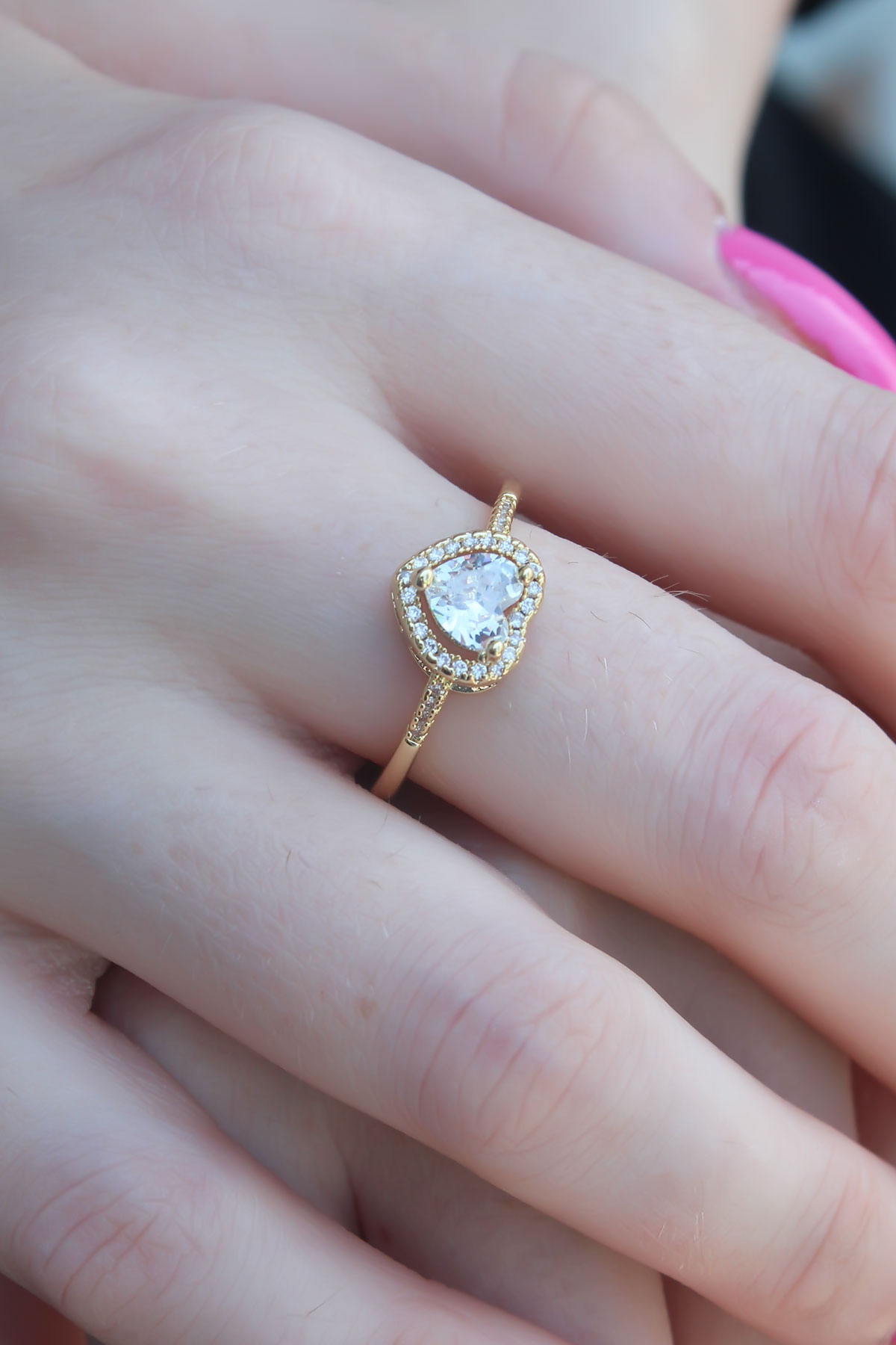 Gold Renk Zirkon Taşlı Kalp Model Charm Pirinç Kadın Yüzük - Lisinya