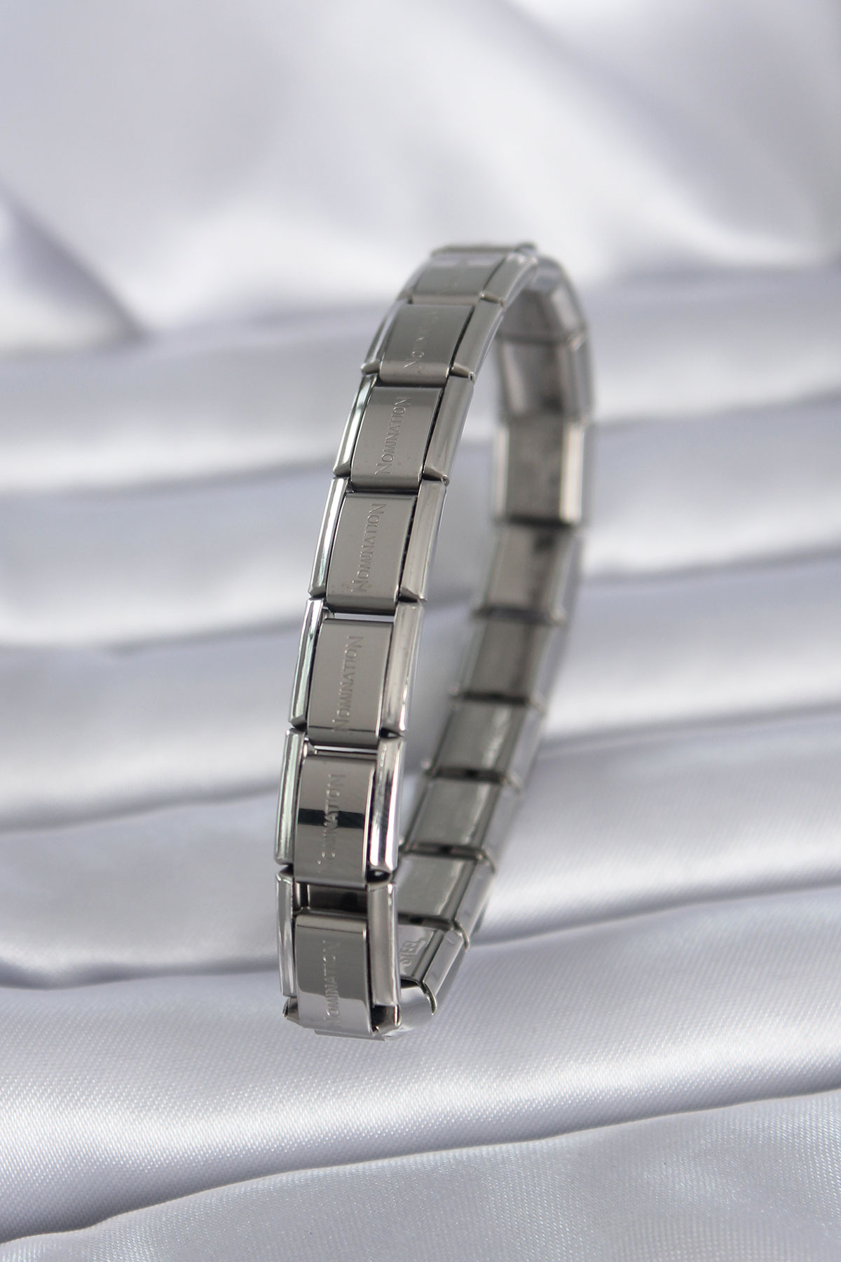 316L Çelik Gümüş Renk Yazılı Nomination Model Kadın Bileklik - Lisinya