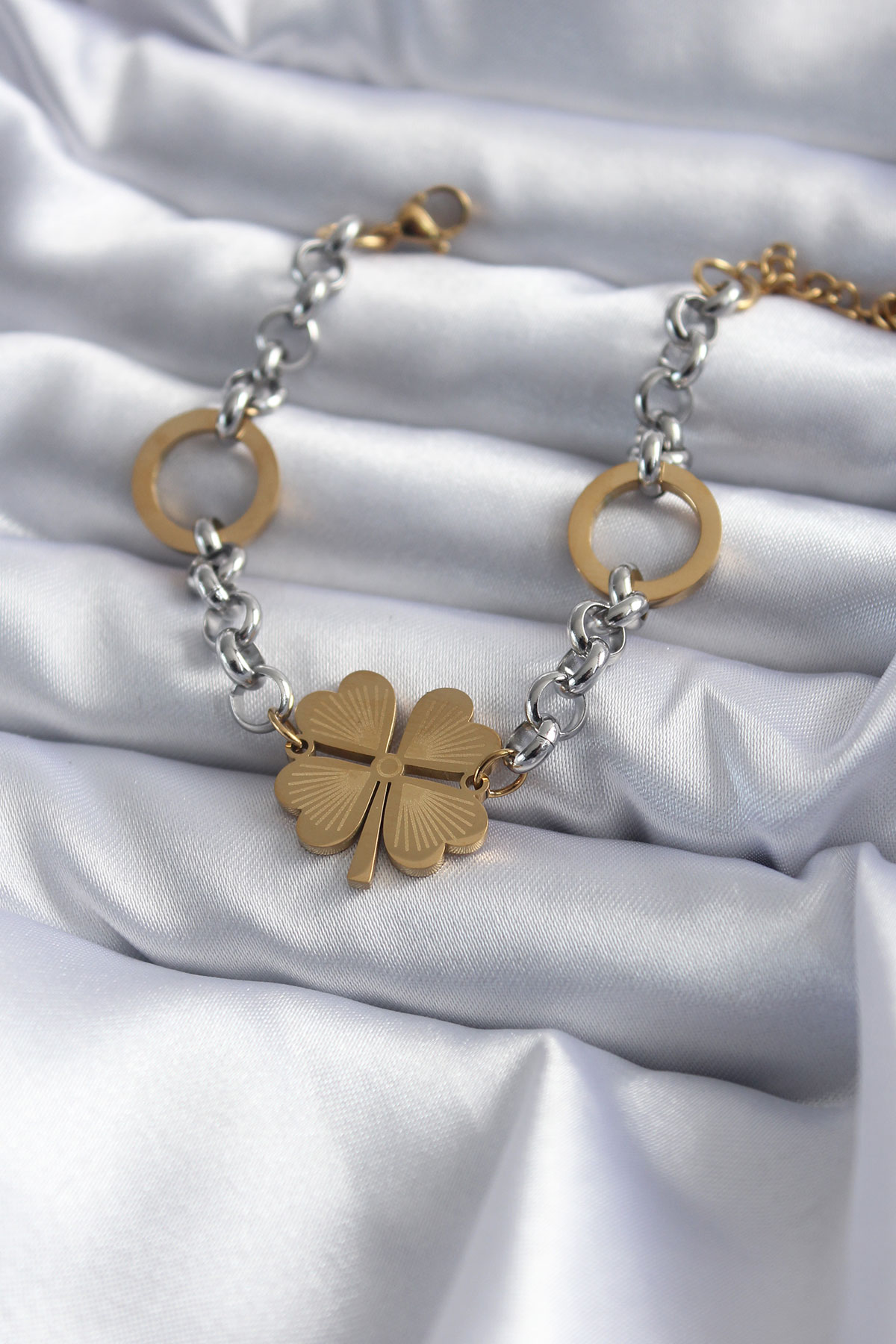 316L Çelik Mix Renk Zincir Model Yonca Figür Kadın Bileklik - Lisinya