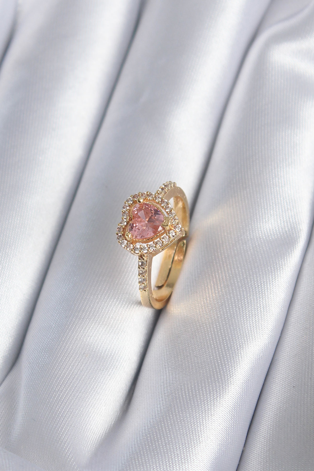 Pirinç Gold Renk Pembe Zirkon Taş Kalp Charm Model Kadın Yüzük - Lisinya