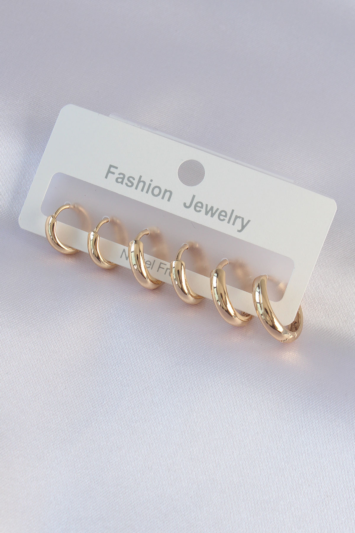 Pirinç Gold Renk Oval Küpe Seti - Lisinya Pirinç Gold Renk Oval Küpe Seti - Lisinya