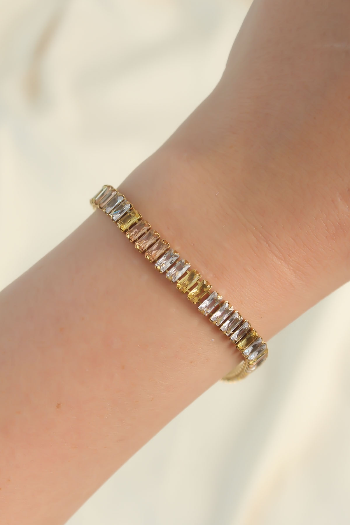 316L Çelik Gold Renk Renkli Su Yolu Tasarımlı Bileklik - Lisinya 316L Çelik Gold Renk Renkli Su Yolu Tasarımlı Bileklik - Lisinya