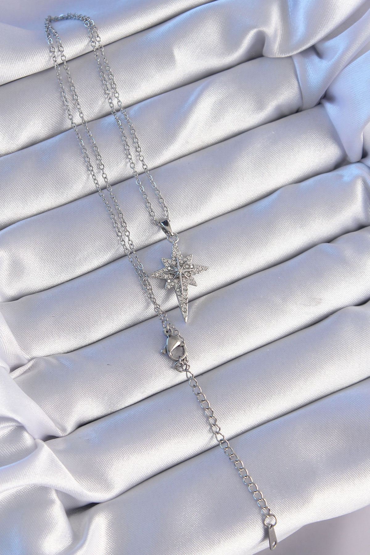 316L Çelik Gümüş Renk Zirkon Taşlı Kutup Yıldızı Model Kolye - Lisinya