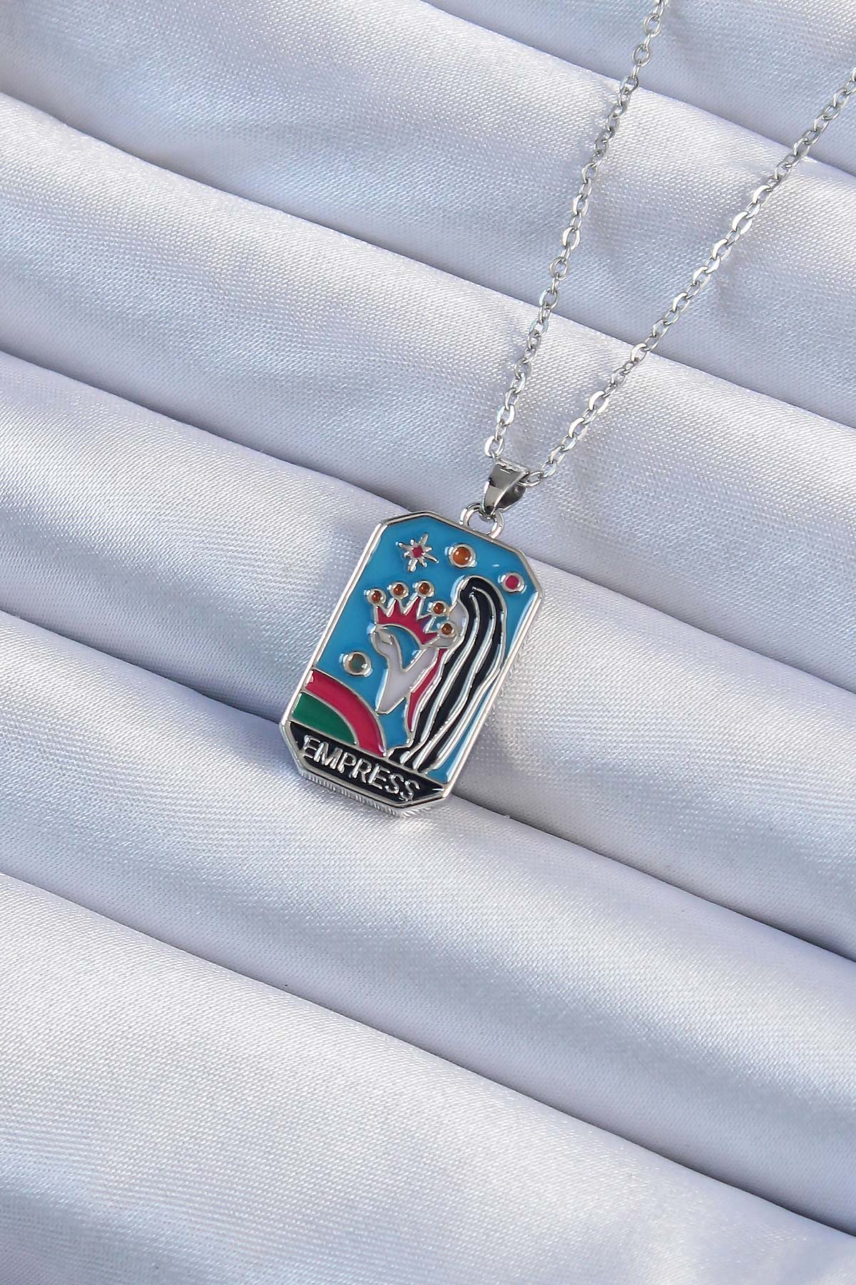 316L Çelik Zincir Gümüş Renk Taç ve Kız Figürlü Renkli Mineli Tarot Kolye - Lisinya