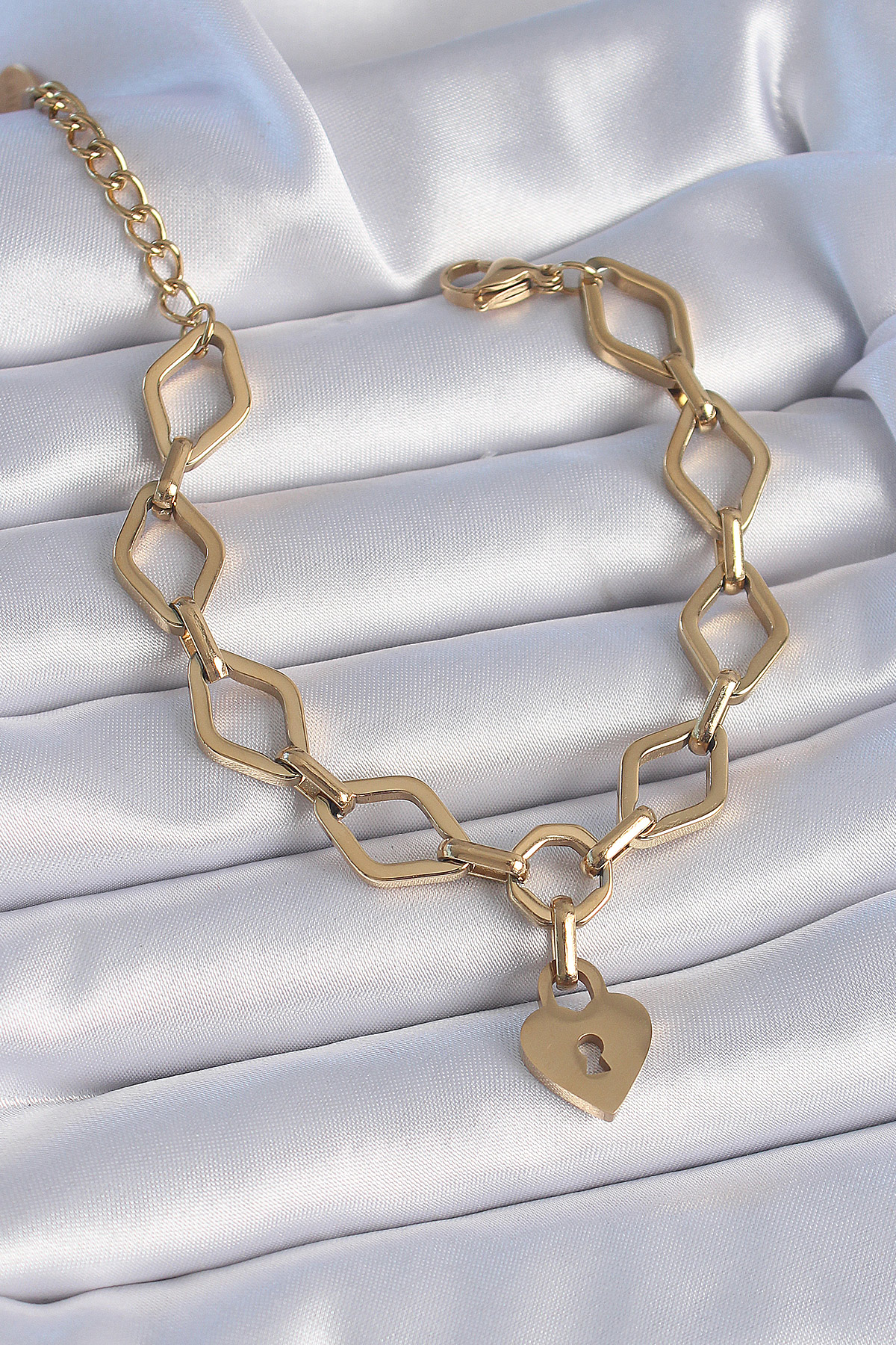 316L Çelik Gold Renk Zincir Model Kilit Kalp Figür Kadın Bileklik - Lisinya 316L Çelik Gold Renk Zincir Model Kilit Kalp Figür Kadın Bileklik - Lisinya