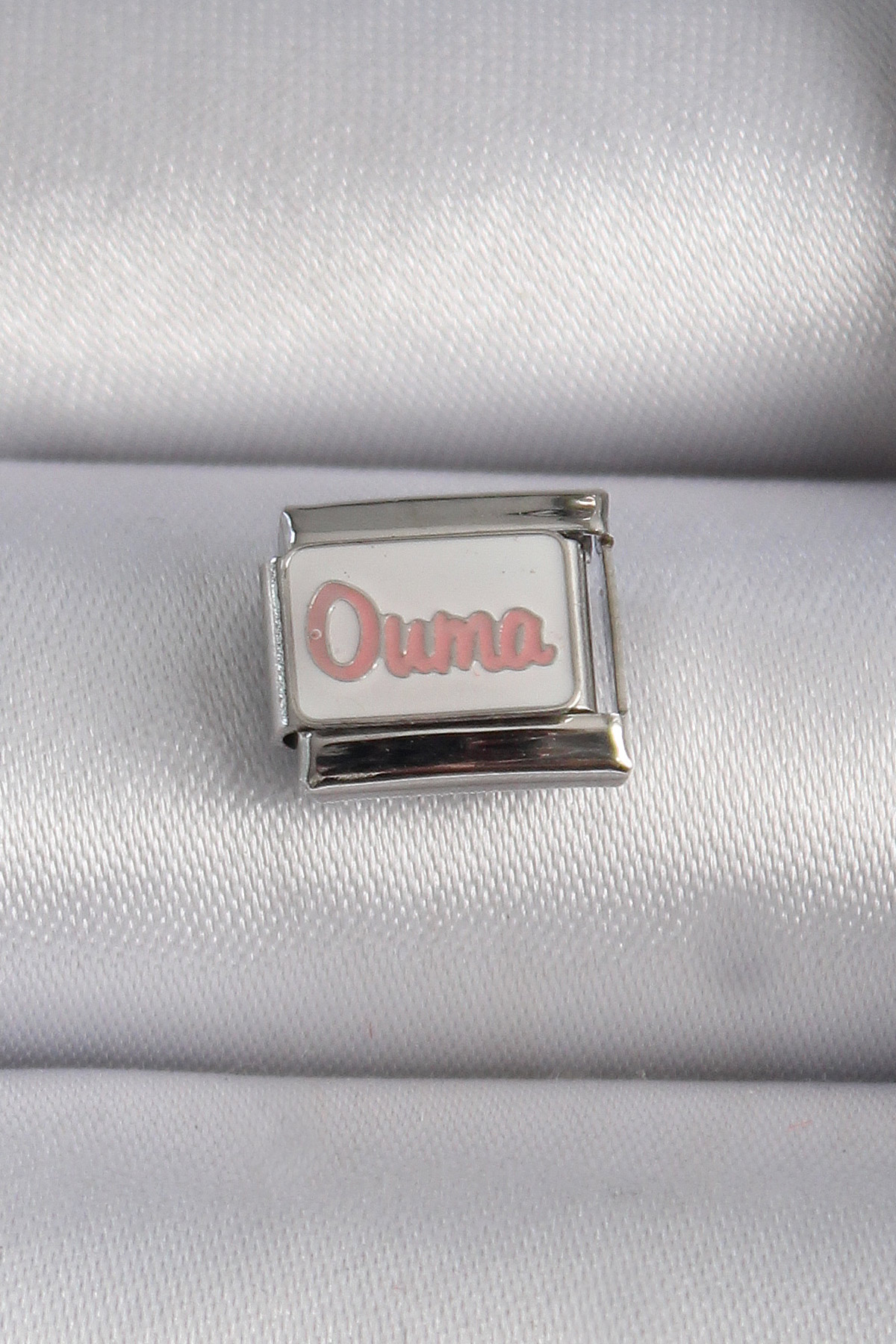 316L Çelik Gümüş Renk Beyaz Pembe Ouma İşlemeli Nomination Charm - Lisinya