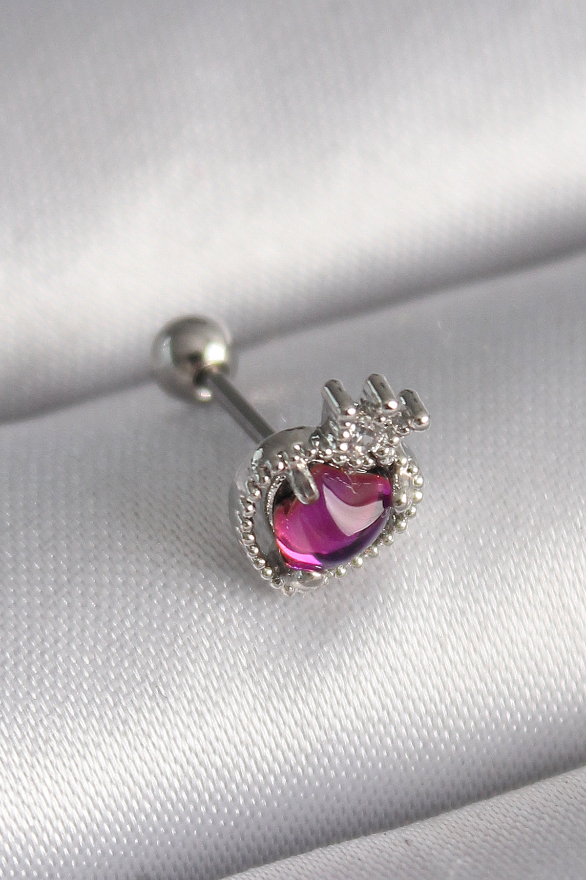 316L Çelik Gümüş Renk Pembe Mineli Kalp Zirkon Taş Detaylı Taç Tragus Piercing - Lisinya 316L Çelik Gümüş Renk Pembe Mineli Kalp Zirkon Taş Detaylı Taç Tragus Piercing - Lisinya