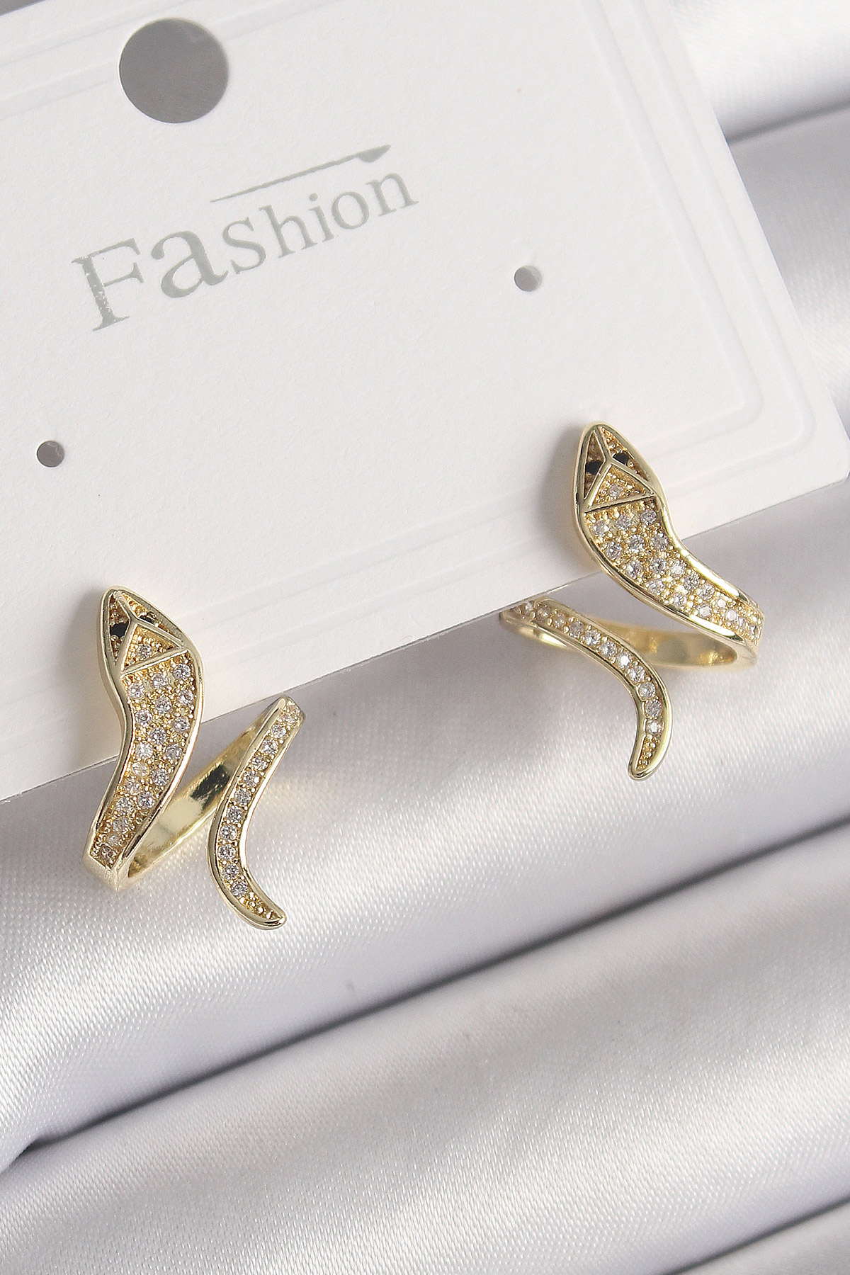Pirinç Gold Renk Zirkon Taşlı Yılan Model Kadın Küpe - Lisinya Pirinç Gold Renk Zirkon Taşlı Yılan Model Kadın Küpe - Lisinya