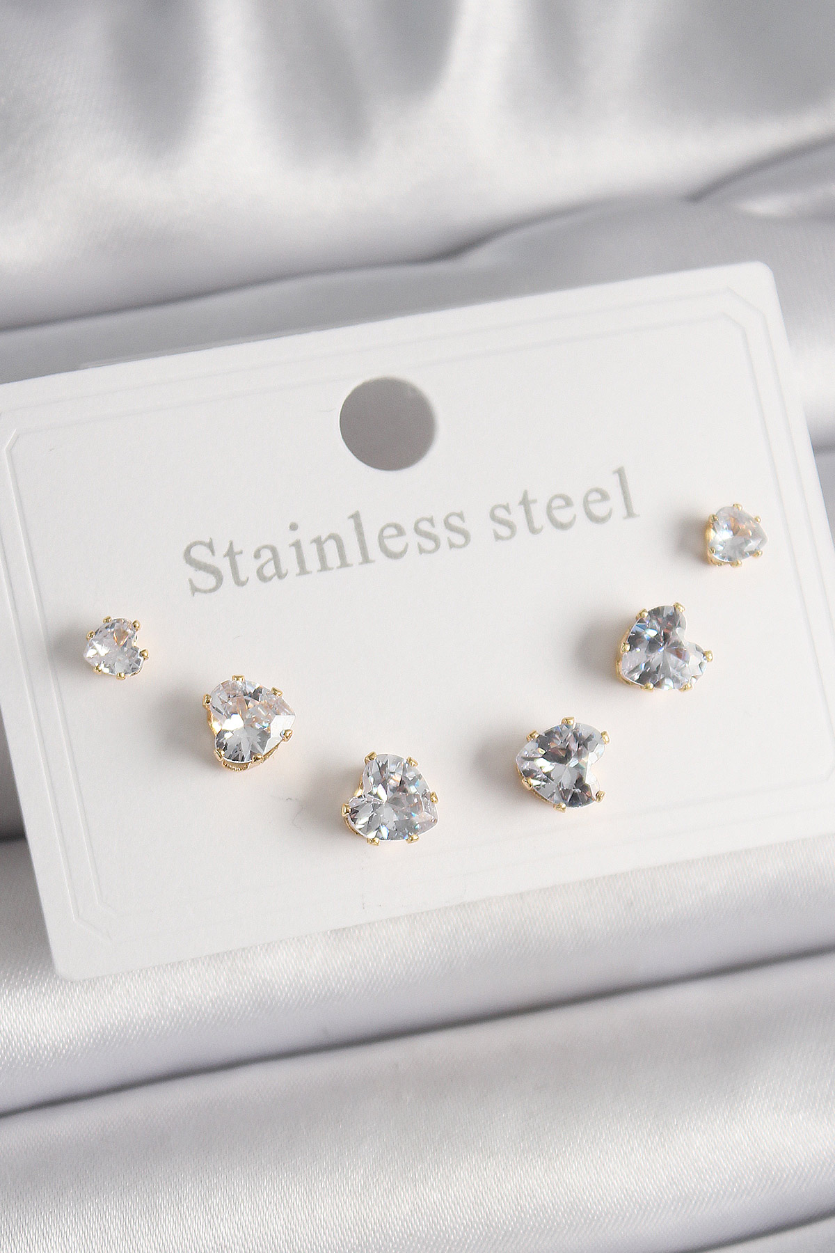 316L Çelik Gold Renk Zirkon Taşlı Kalp Model Kadın Küpe Seti - Lisinya