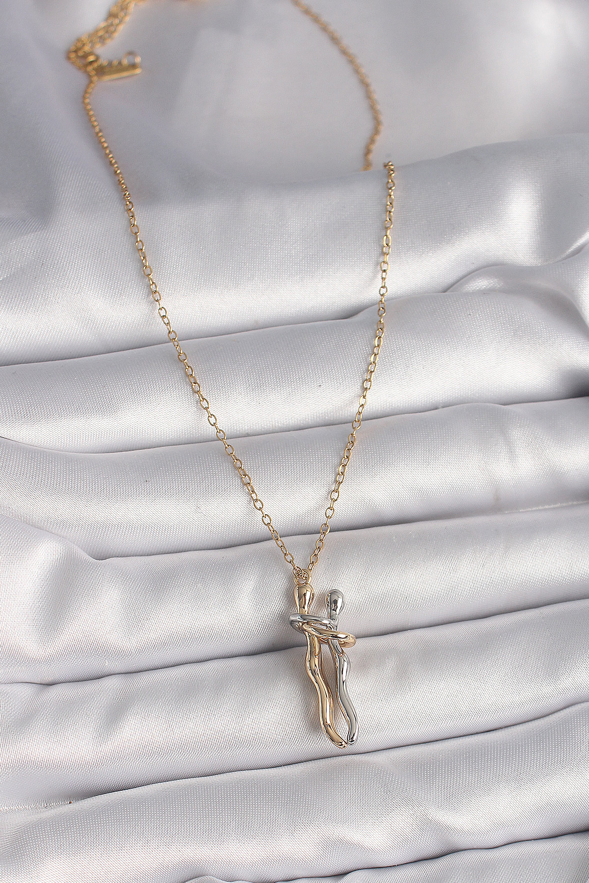 316L Çelik Gold Renk Zincir Renkli Sarılma Model Kadın Kolye - Lisinya