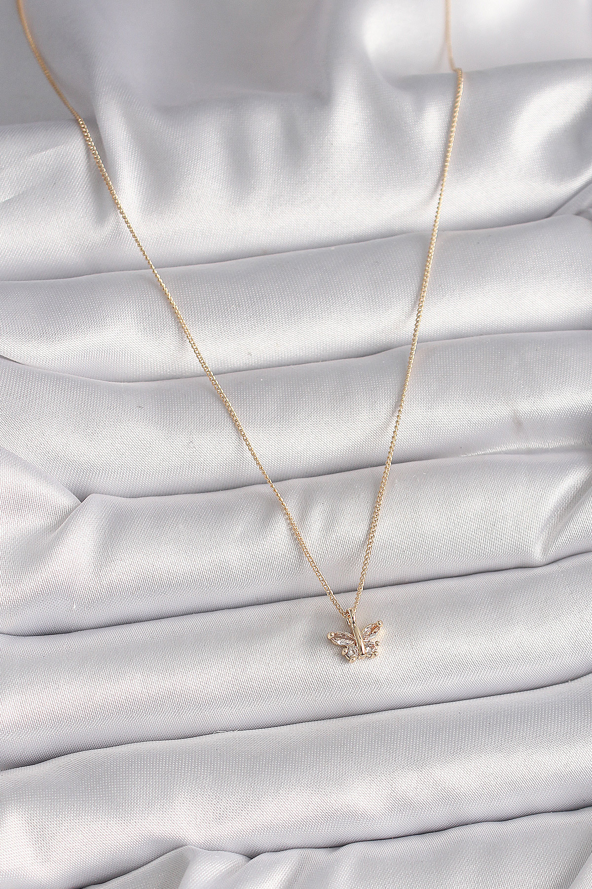 Pirinç Gold Renk Zirkon Taşlı Kelebek Model Kadın Kolye - Lisinya