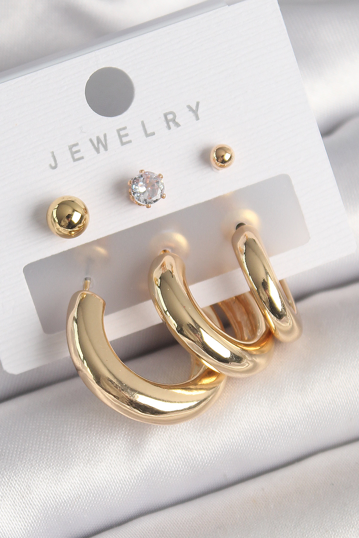 Pirinç Gold Renk Halka Model Zirkon Taşlı Topçuk Detay Kadın Küpe - Lisinya Pirinç Gold Renk Halka Model Zirkon Taşlı Topçuk Detay Kadın Küpe - Lisinya