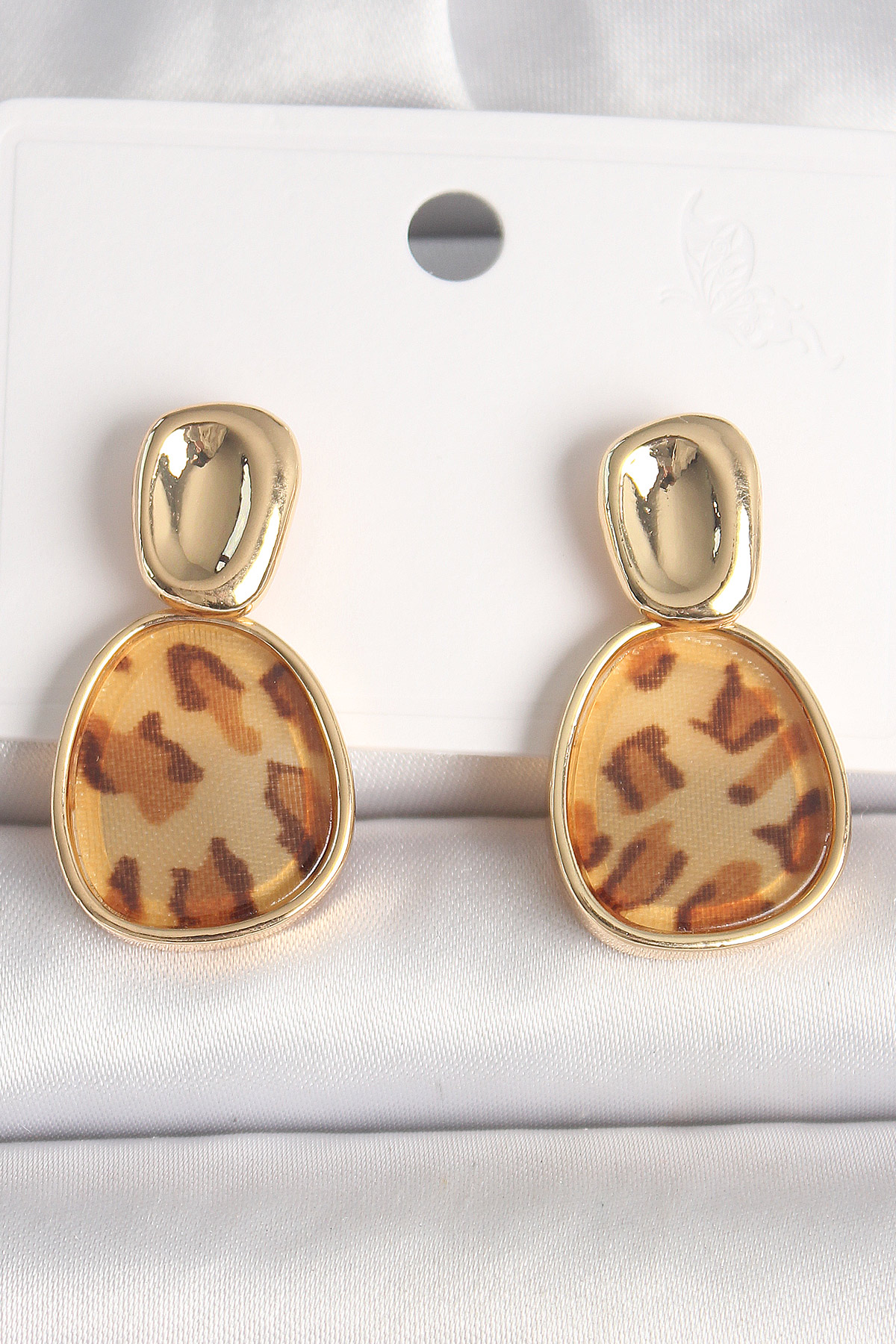Pirinç Gold Renk Sallantı Leopar Desen Kare Model Kadın Küpe - Lisinya Pirinç Gold Renk Sallantı Leopar Desen Kare Model Kadın Küpe - Lisinya