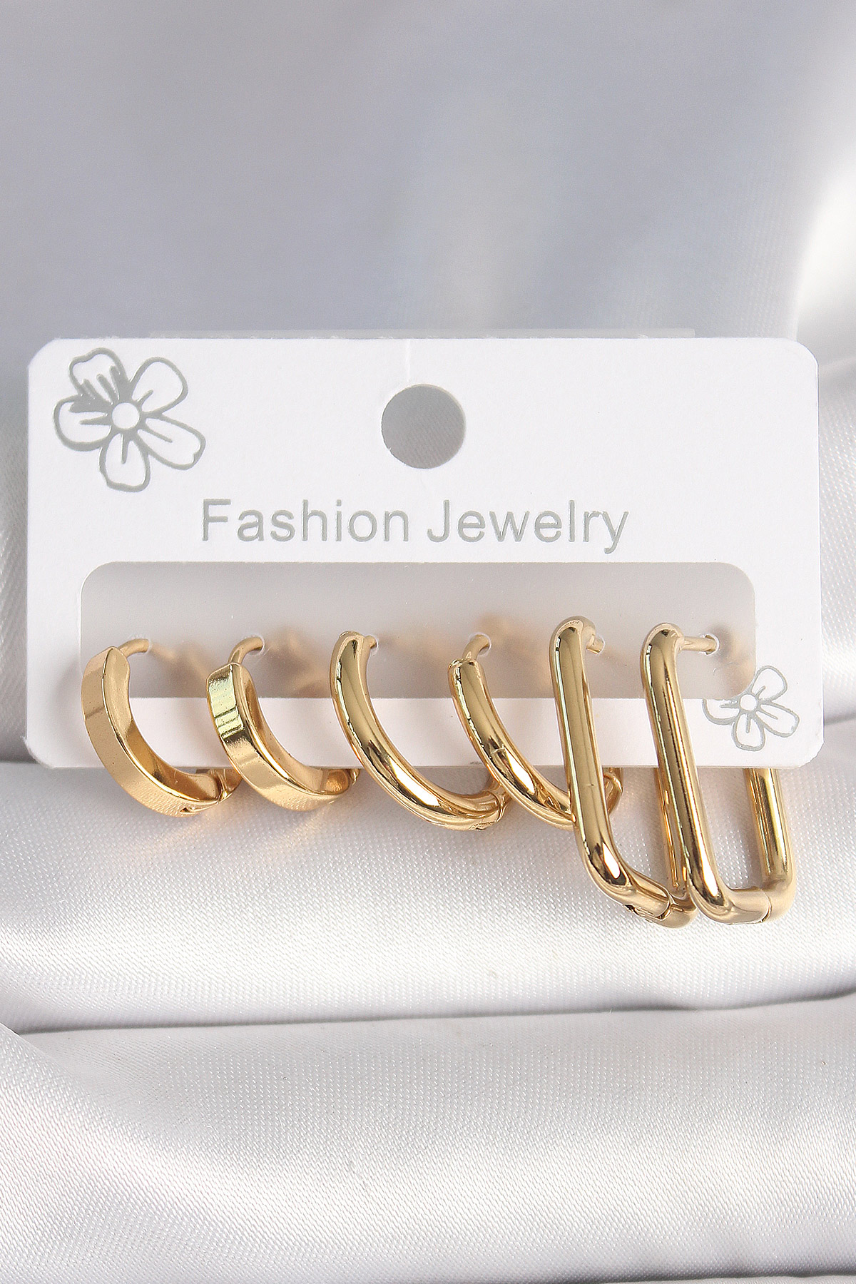 316L Çelik Gold Renk Kare Halka Model Kadın Küpe Seti - Lisinya 316L Çelik Gold Renk Kare Halka Model Kadın Küpe Seti - Lisinya