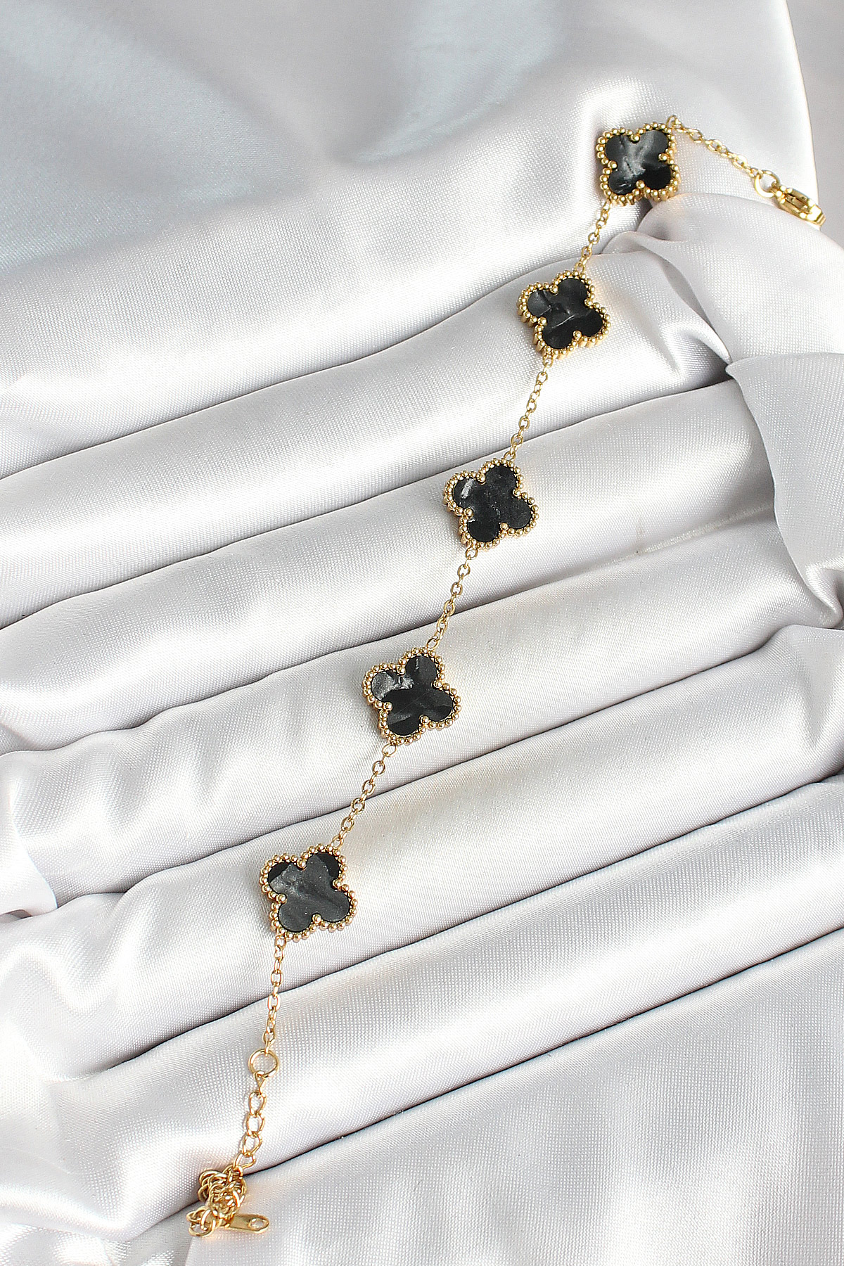 316L Çelik Sedefli Siyah Gold Renk Yonca Kadın Bileklik - Lisinya