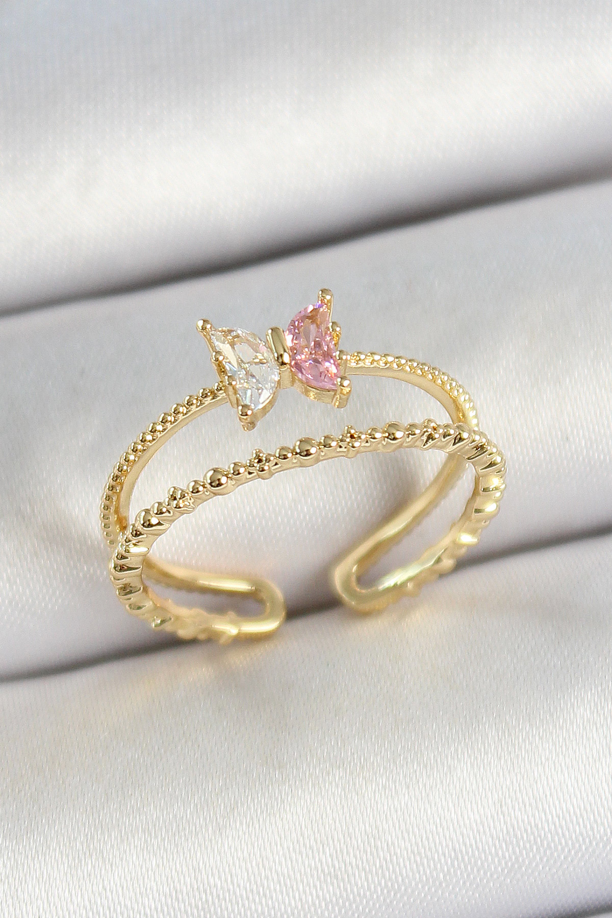 Pirinç Kelebek Figürlü Zirkon Taşlı Gold Renk Ayarlanabilir Kadın Yüzük - Lisinya