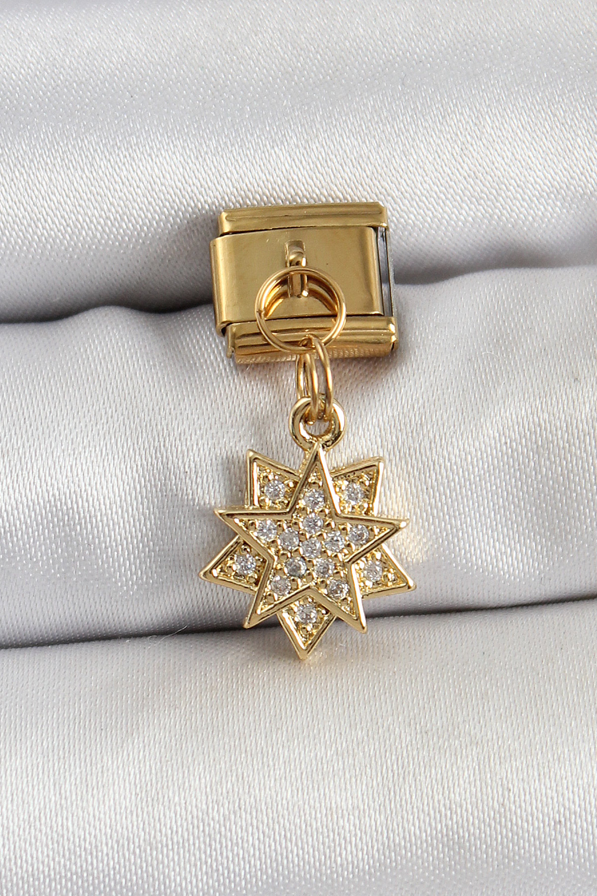 316L Çelik Sallantılı Zirkon Taşlı Yıldız Model Gold Renk Nomination Charm - Lisinya